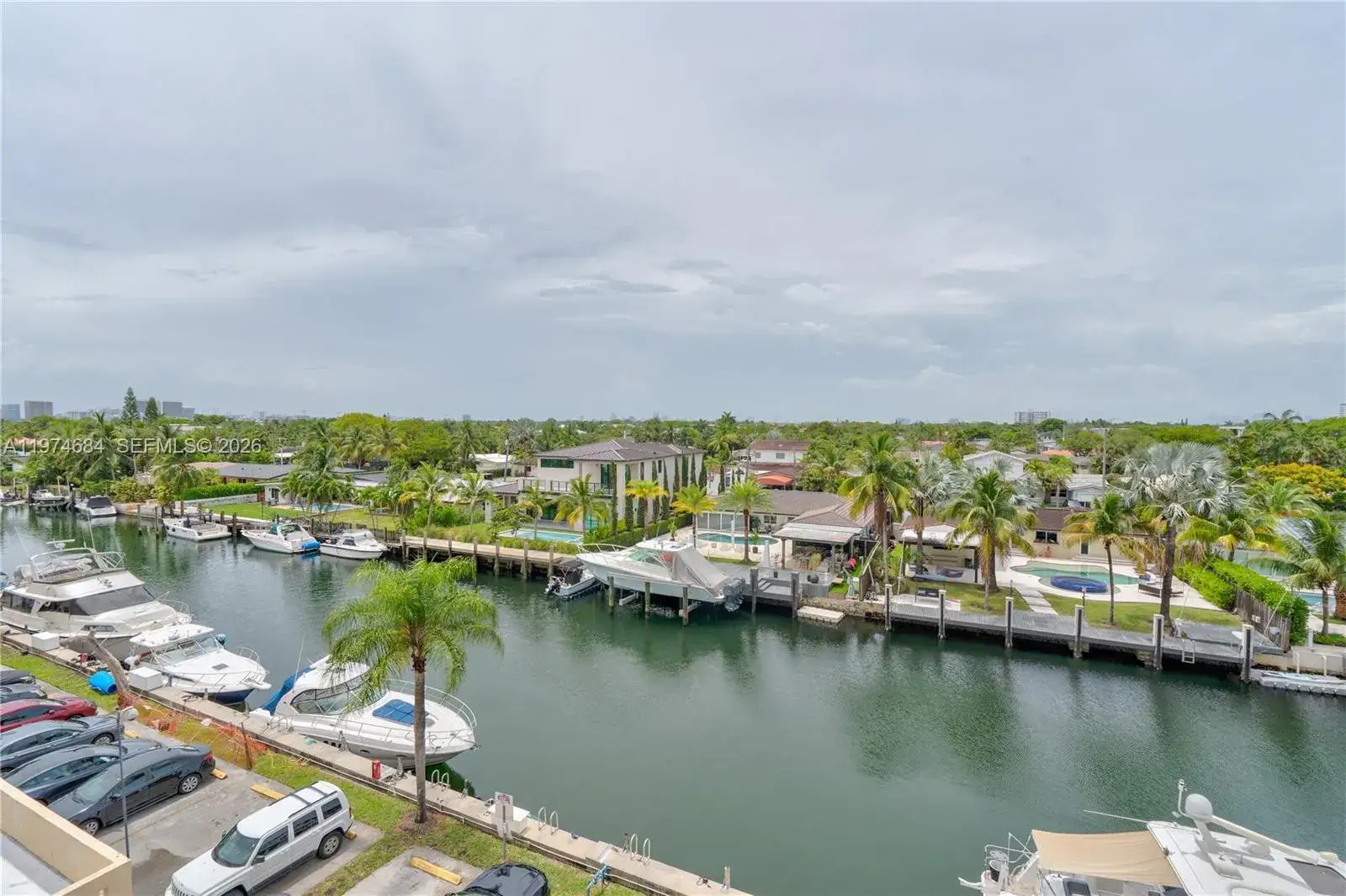2 bedroom 2 bath Residential for sale at 2350 NE 135th St # 510, North Miami FL 33181