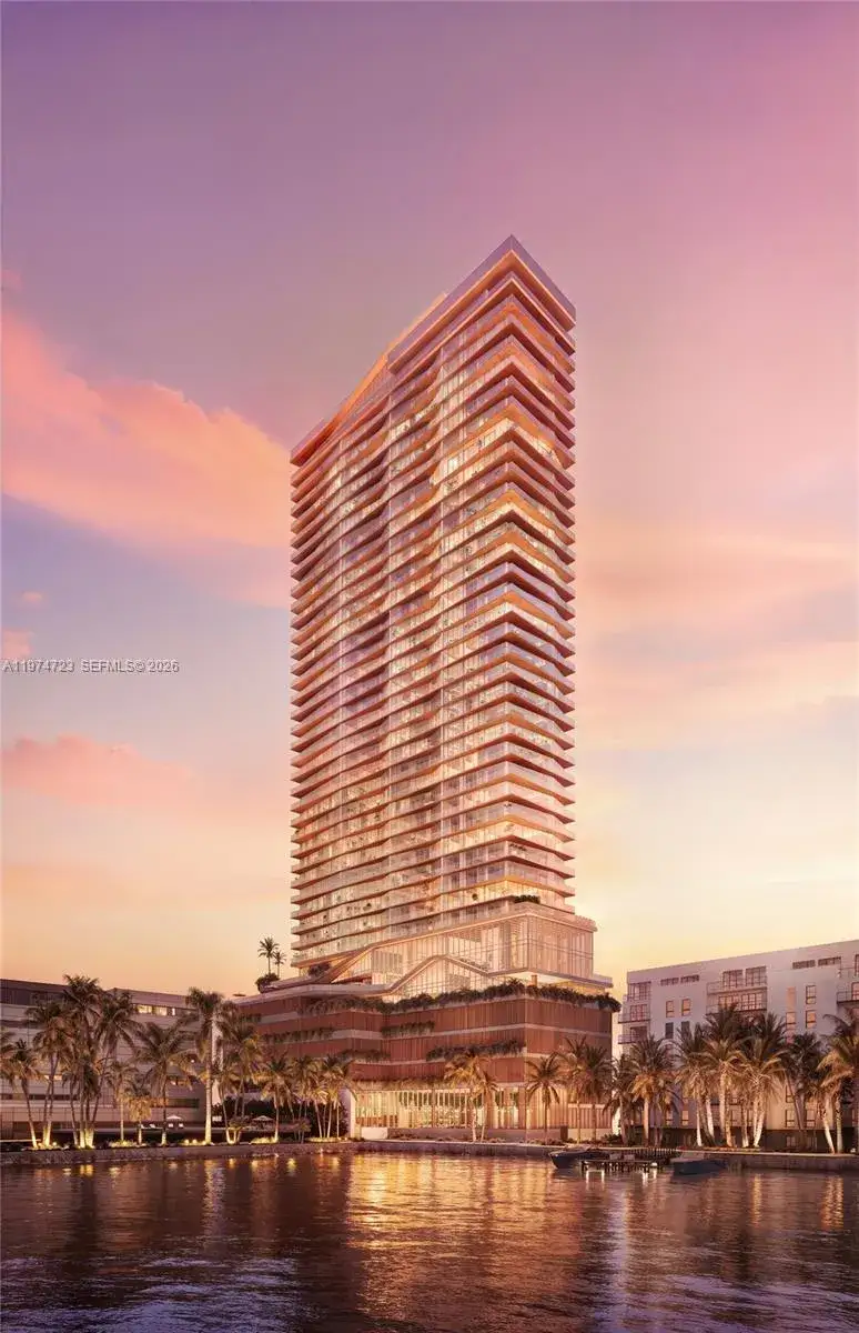 1 bedroom 1 bath Residential for sale at 456 NE 29th St # 804, Miami FL 33137
