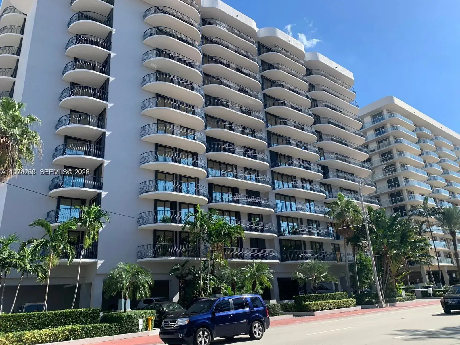 1 bedroom 2 bath Residential for sale at 8877 Collins Avenue # 506, Surfside FL 33154