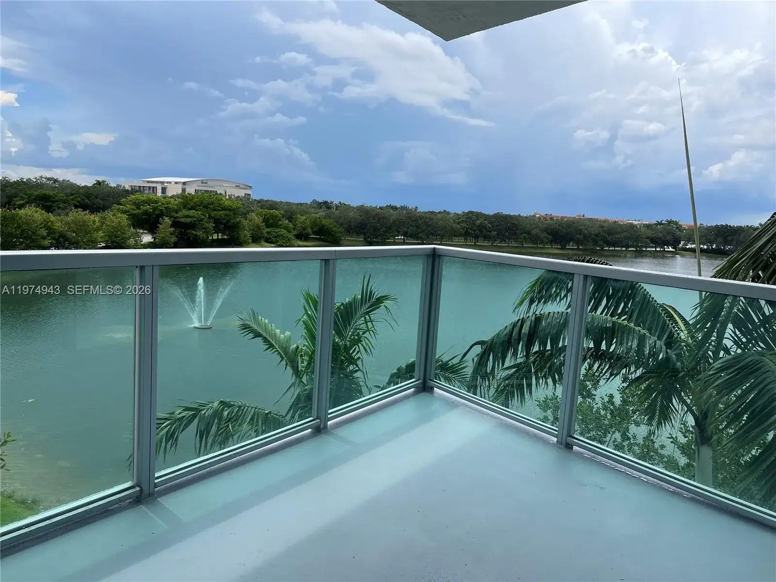 3 bedroom 3 bath Residential Lease for rent at 2681 N Flamingo Rd # 401S, Sunrise FL 33323