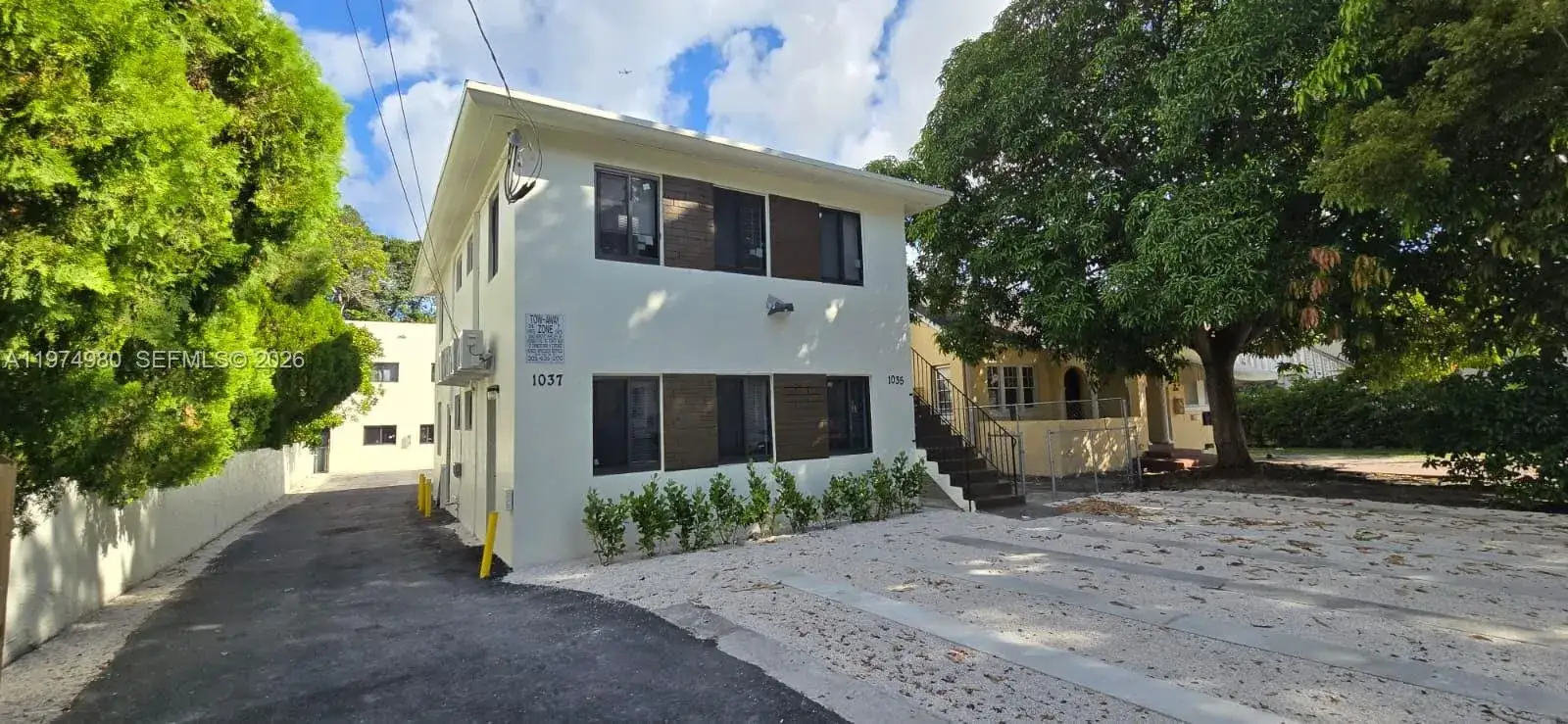 1 bath Residential Lease for rent at 1035 SW 4th St # 2, Miami FL 33130