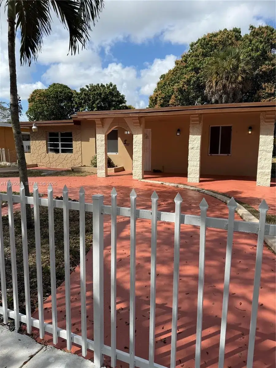 2 bedroom 1 bath Residential for sale at 1325 NW 124th St, North Miami FL 33167