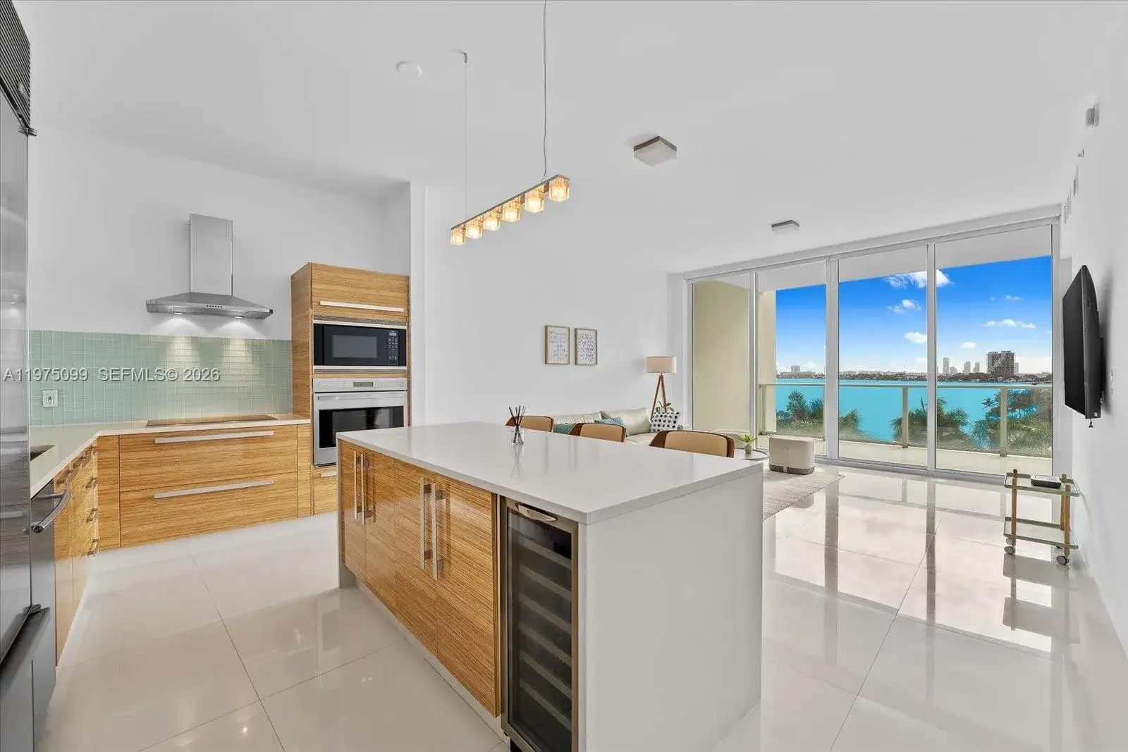 1 bedroom 2 bath Residential Lease for rent at 2020 N Bayshore Dr # 605, Miami FL 33137