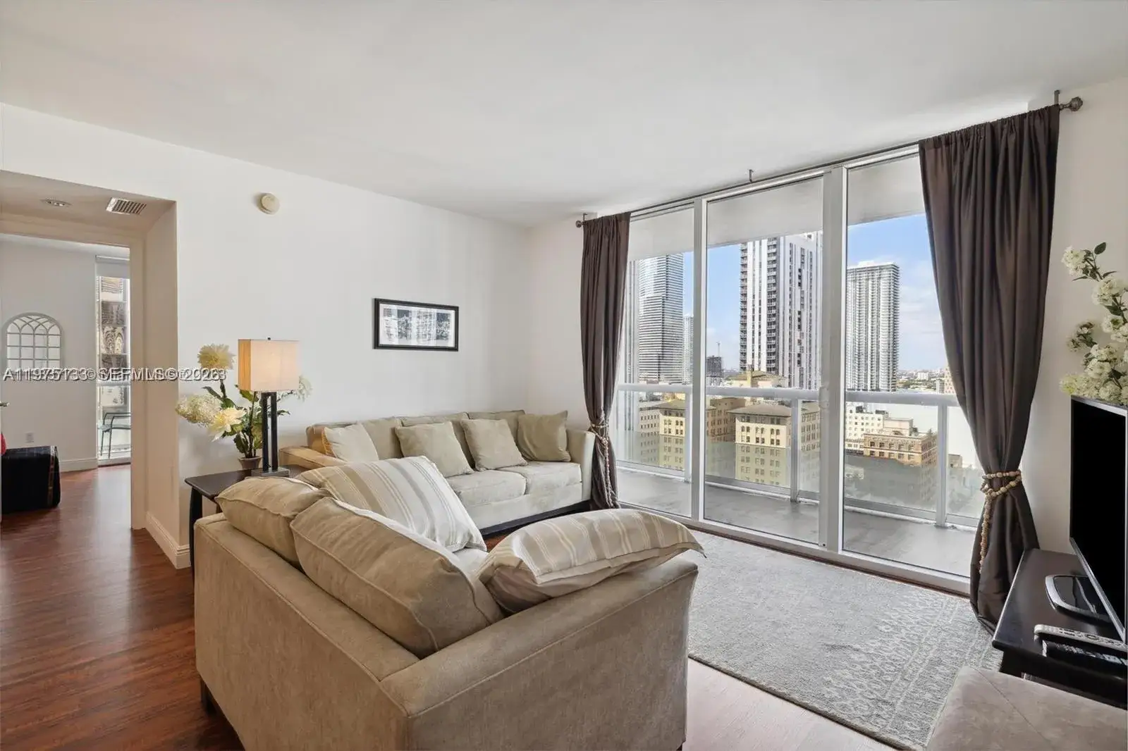 2 bedroom 2 bath Residential for sale at 50 Biscayne Blvd # 2111, Miami FL 33132