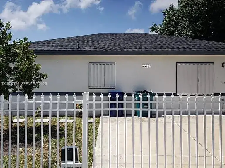 3 bedroom 2 bath Residential Lease for rent at 2285 NW 91 ST # 0, Miami FL 33147