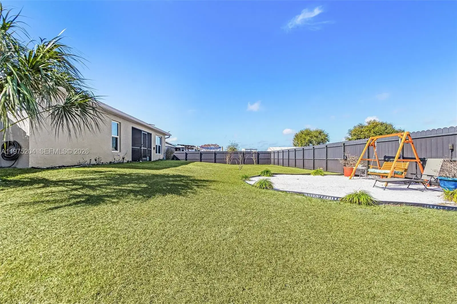 3 bedroom 2 bath Residential for sale at 9032 Meadow Circle, La Belle FL 33935