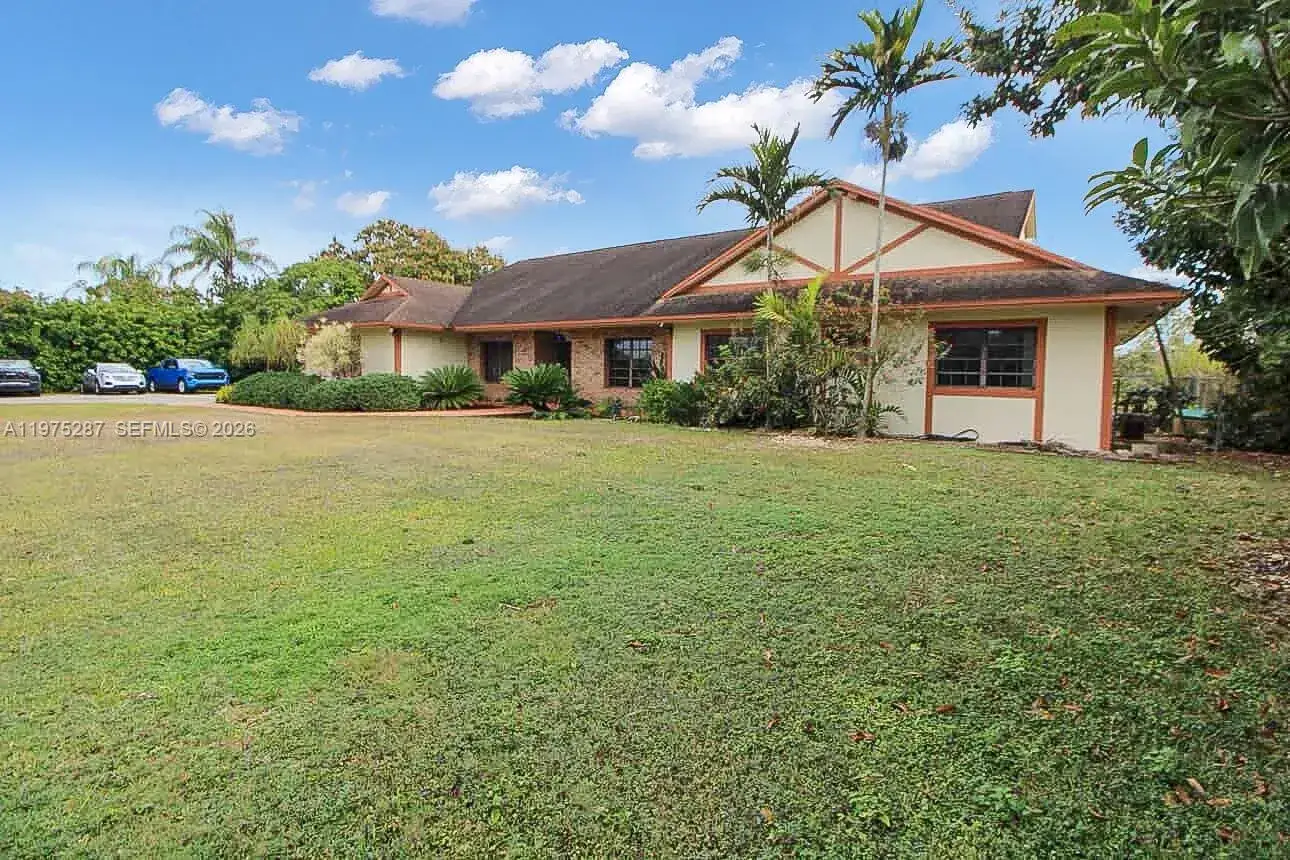 4 bedroom 3 bath Residential for sale at 27745 SW 167th Ave, Homestead FL 33031