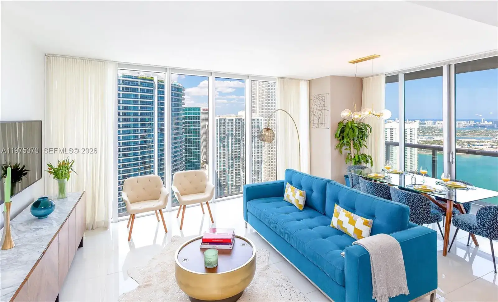 2 bedroom 2 bath Residential for sale at 485 Brickell Ave # 4702, Miami FL 33131
