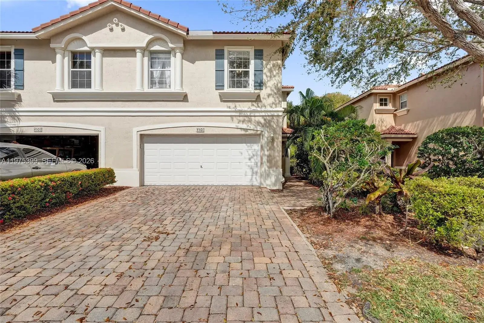 3 bedroom 2 bath Residential for sale at 4501 Windmill Palm Way, Green Acres FL 33463