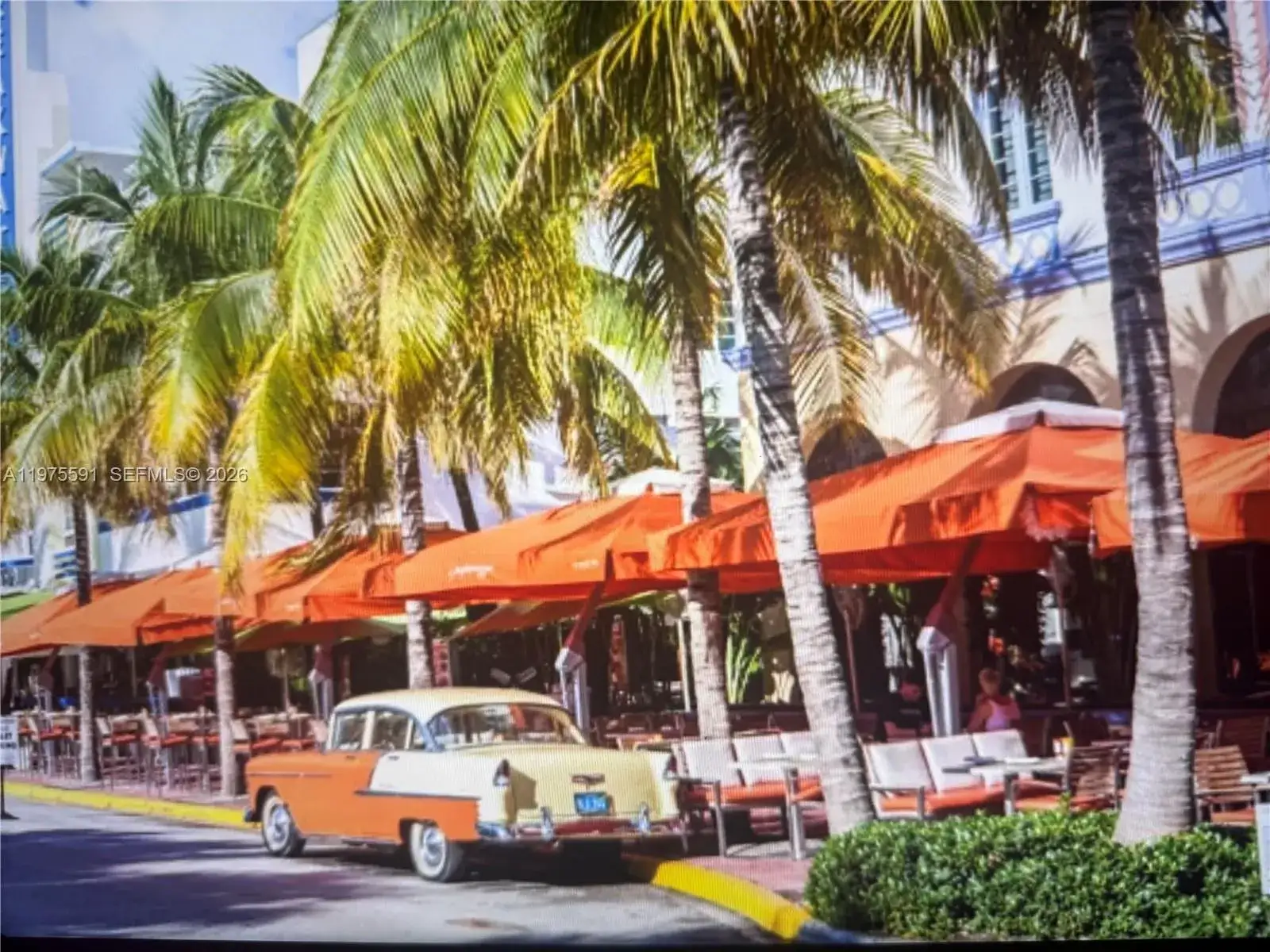 1 bedroom 1 bath Residential for sale at 1390 Ocean Dr # 304, Miami Beach FL 33139