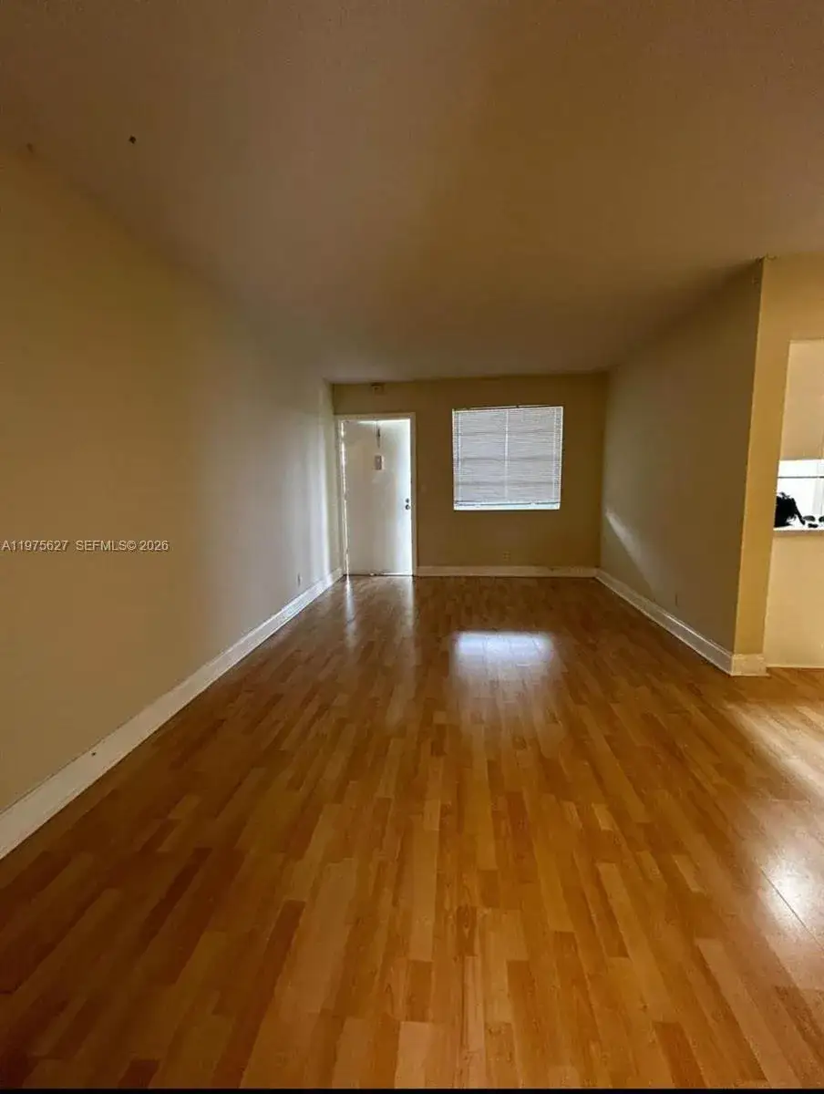 1 bedroom 1 bath Residential for sale at 1100 NE 1st Ct # 312, Hallandale Beach FL 33009