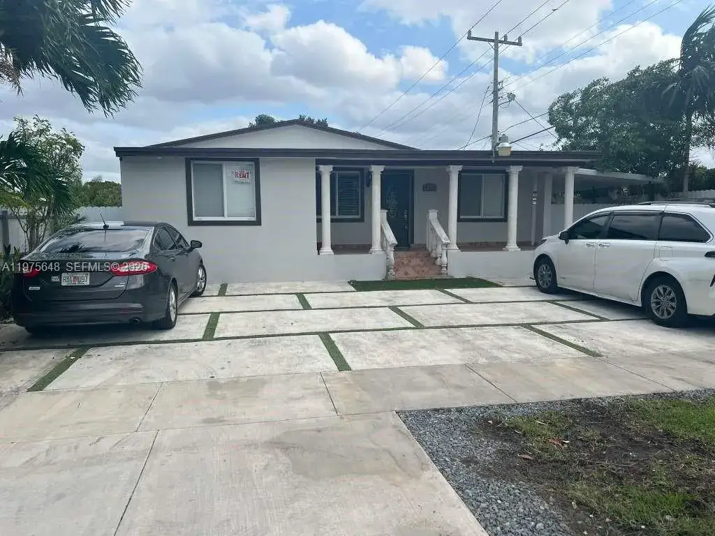 5 bedroom 4 bath Residential for sale at 4365 W 1st Ave, Hialeah FL 33012