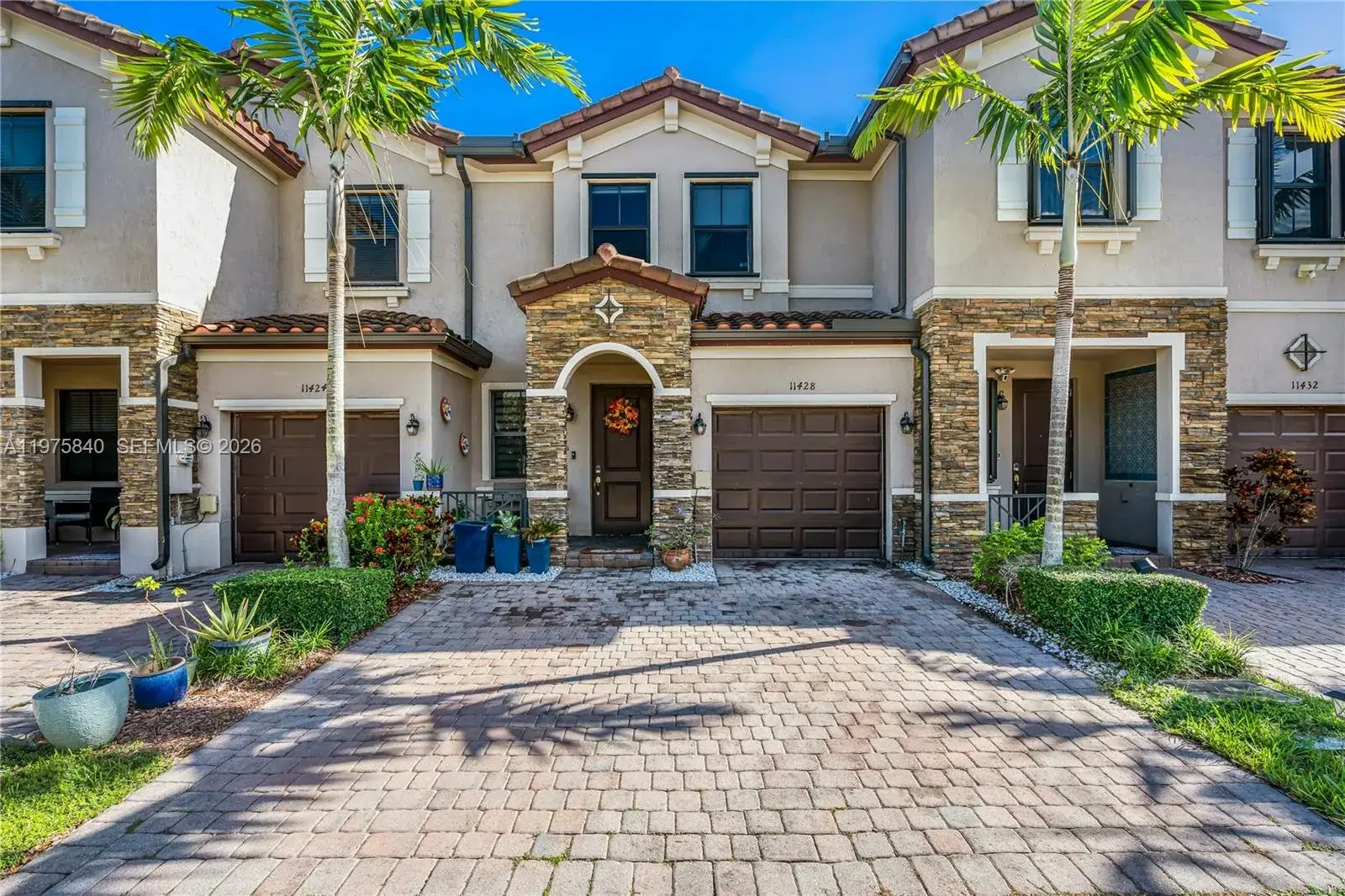 3 bedroom 2 bath Residential for sale at 11428 SW 254th St, Homestead FL 33032