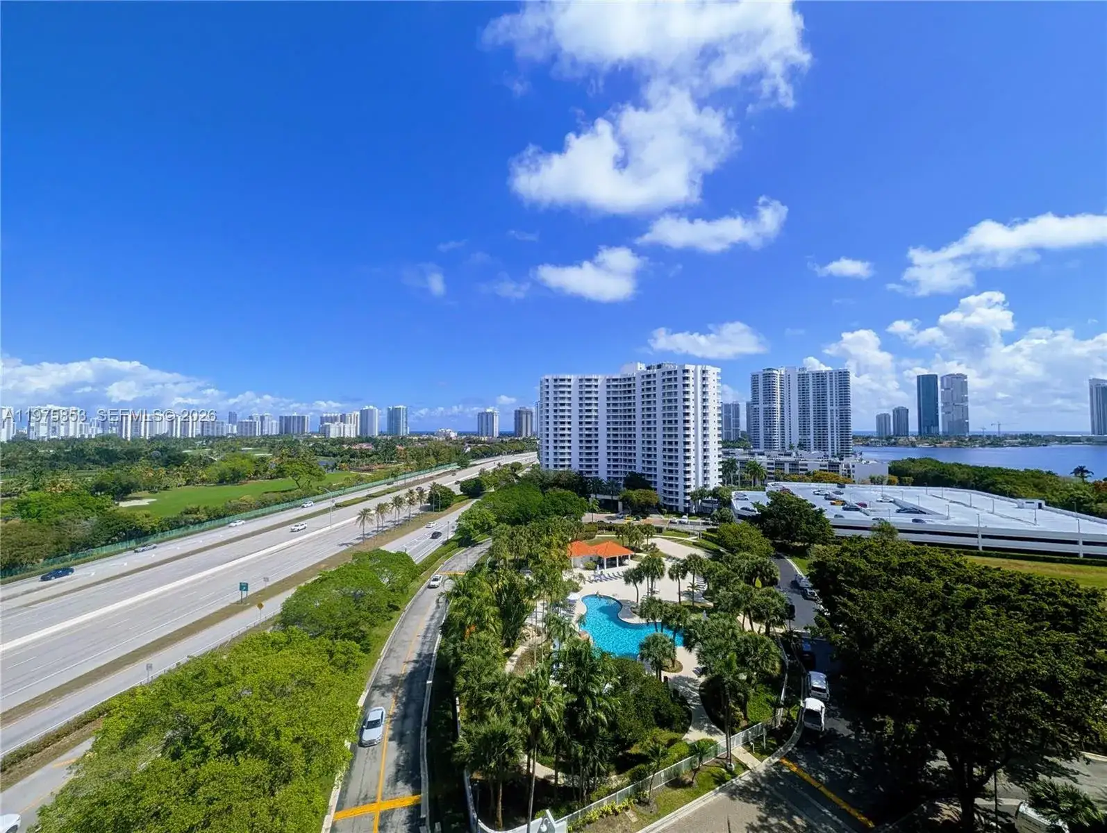 2 bedroom 2 bath Residential Lease for rent at 3300 NE 191st St # 1208, Aventura FL 33180