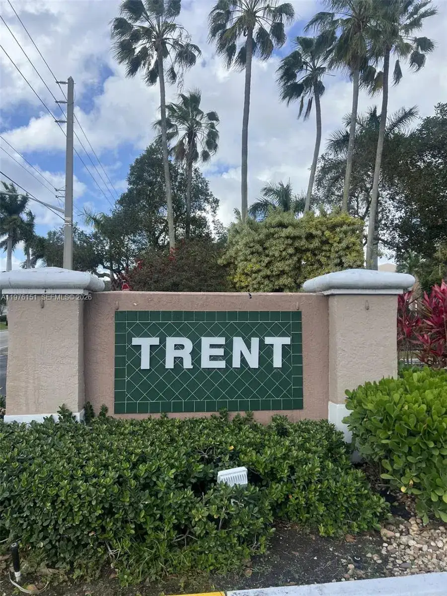 2 bedroom 1 bath Residential for sale at 7555 Trent Dr # 212, Tamarac FL 33321