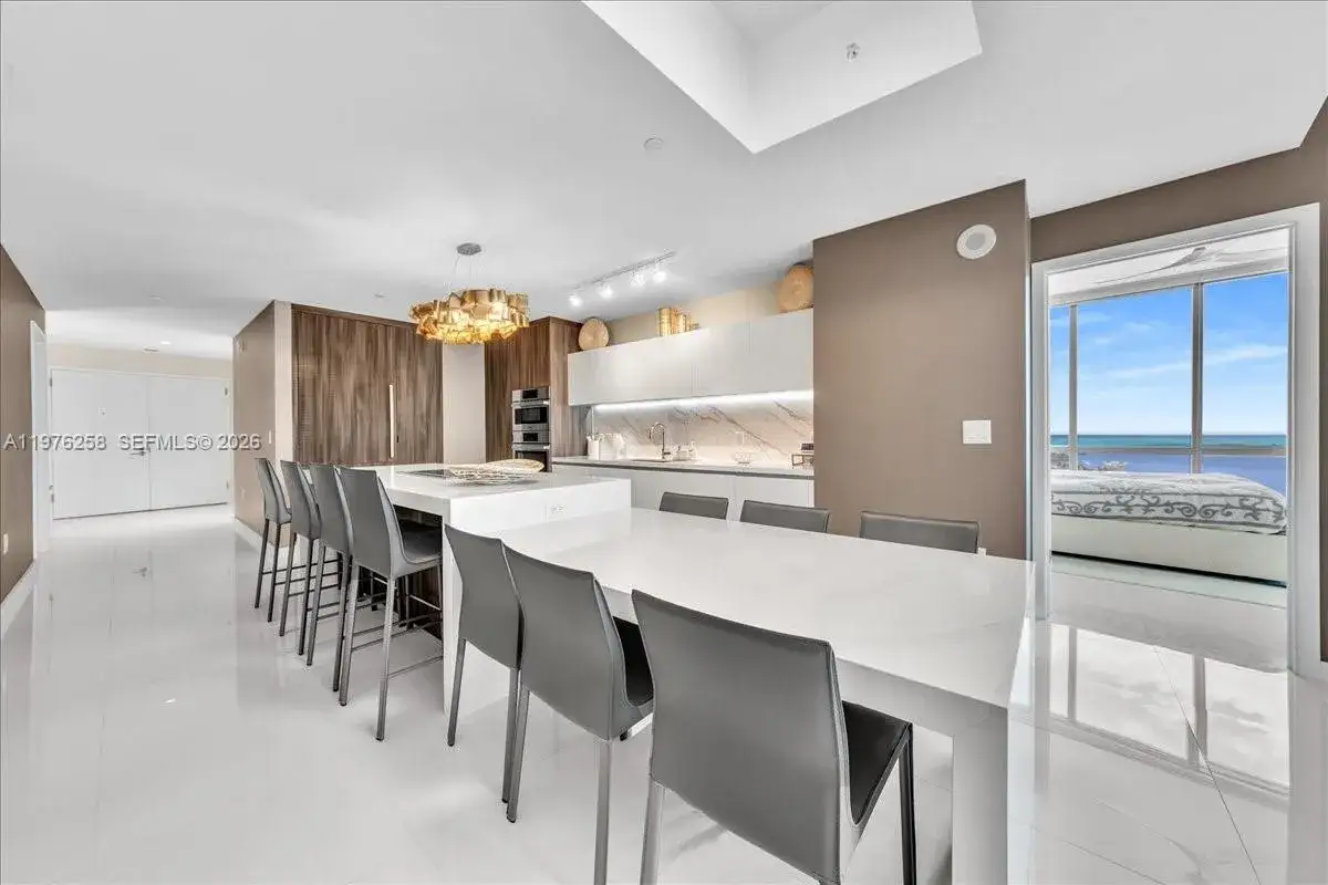 4 bedroom 4 bath Residential for sale at 851 NE 1st Ave # 3711, Miami FL 33132