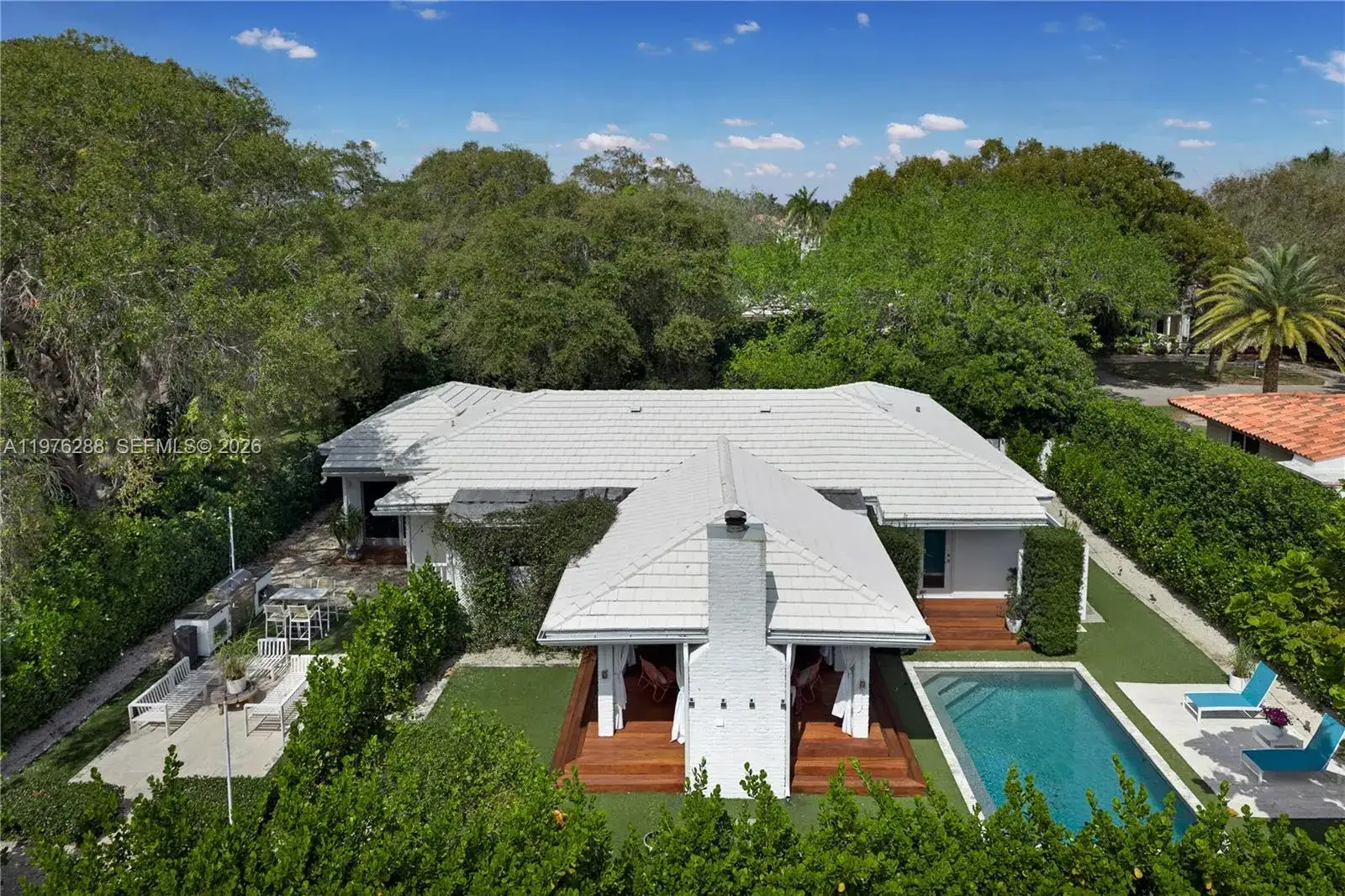 3 bedroom 2 bath Residential for sale at 1098 NE 99th St, Miami Shores FL 33138