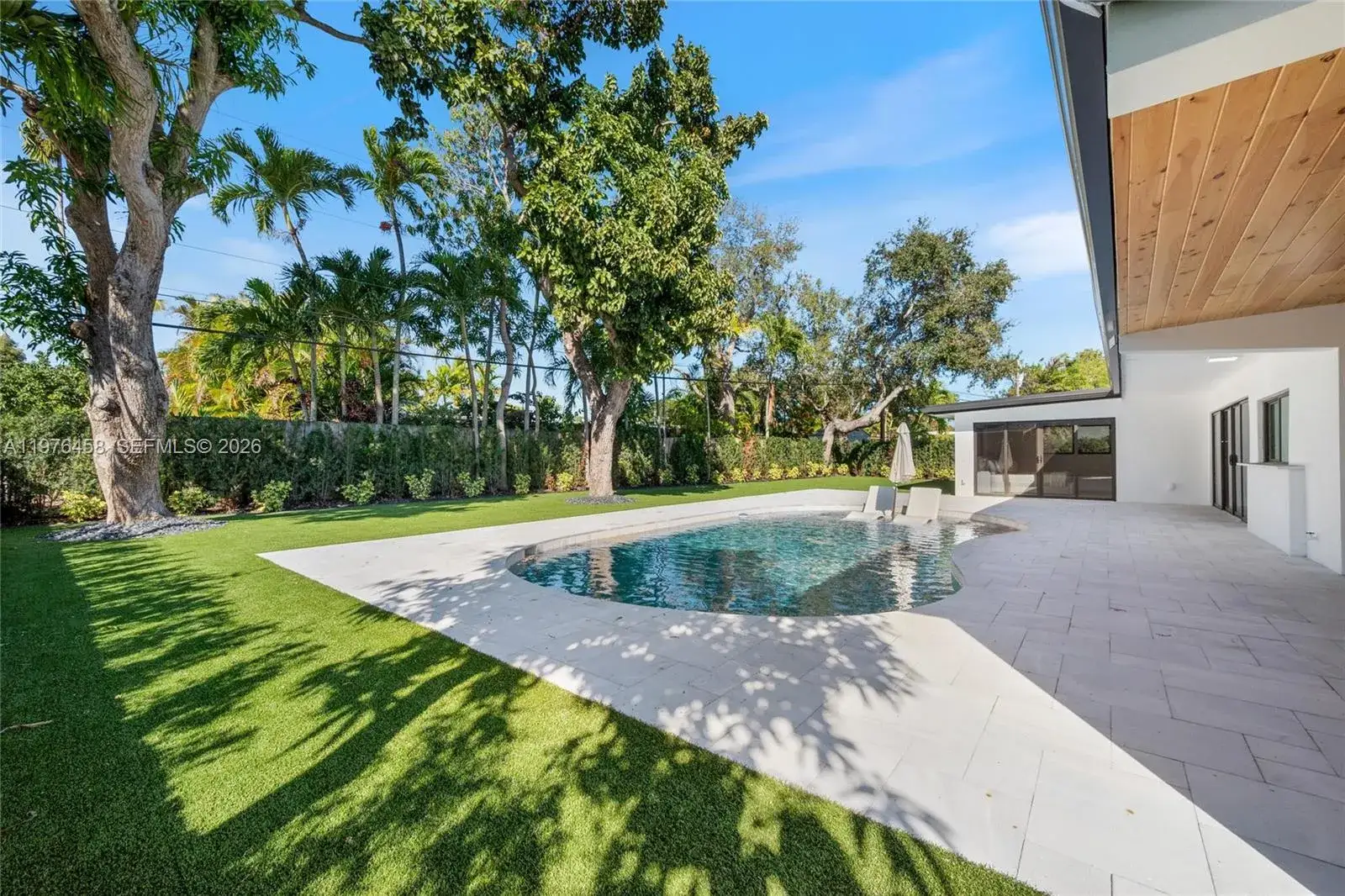 5 bedroom 4 bath Residential for sale at 1931 186th Dr, North Miami Beach FL 33179