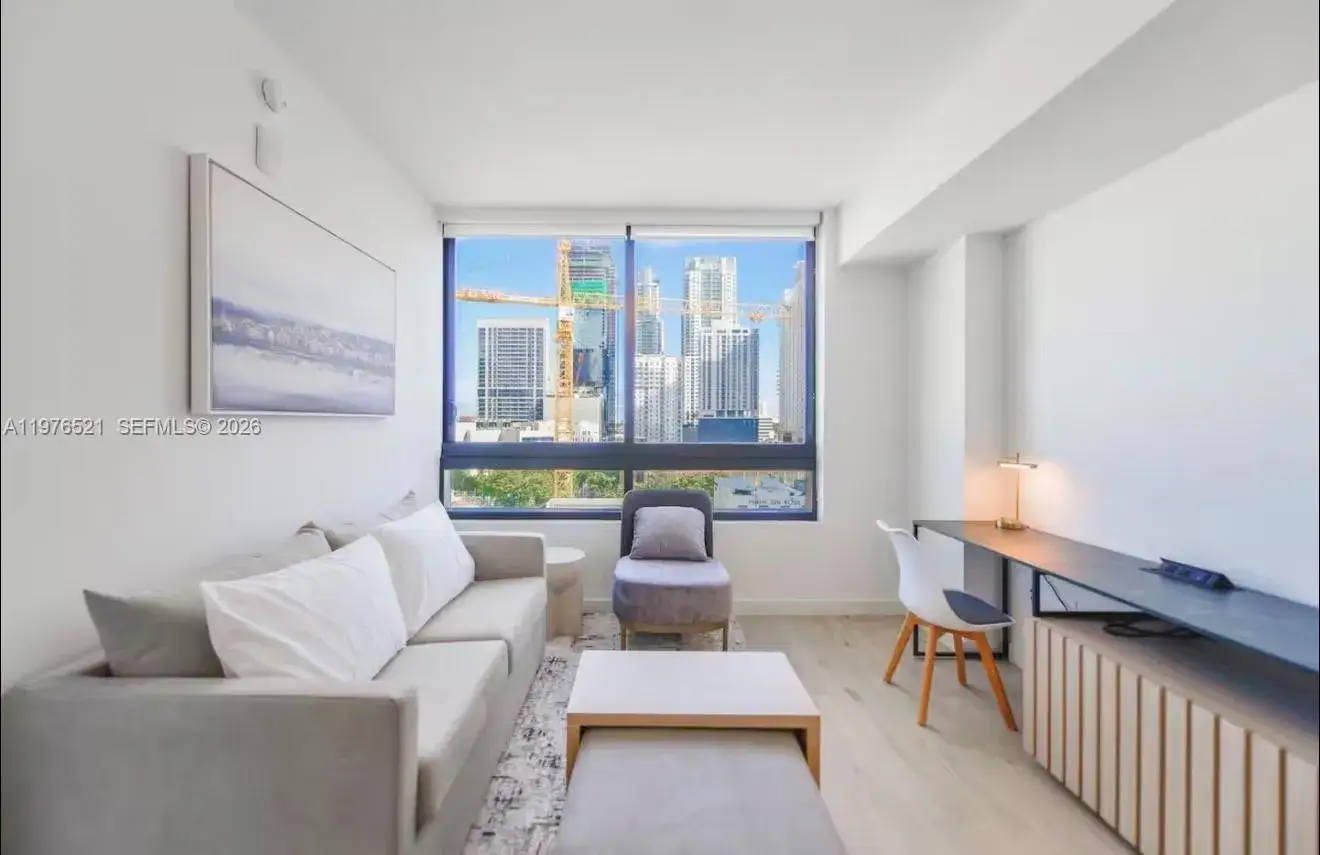 1 bedroom 1 bath Residential Lease for rent at 225 N Miami Ave # 1103, Miami FL 33128