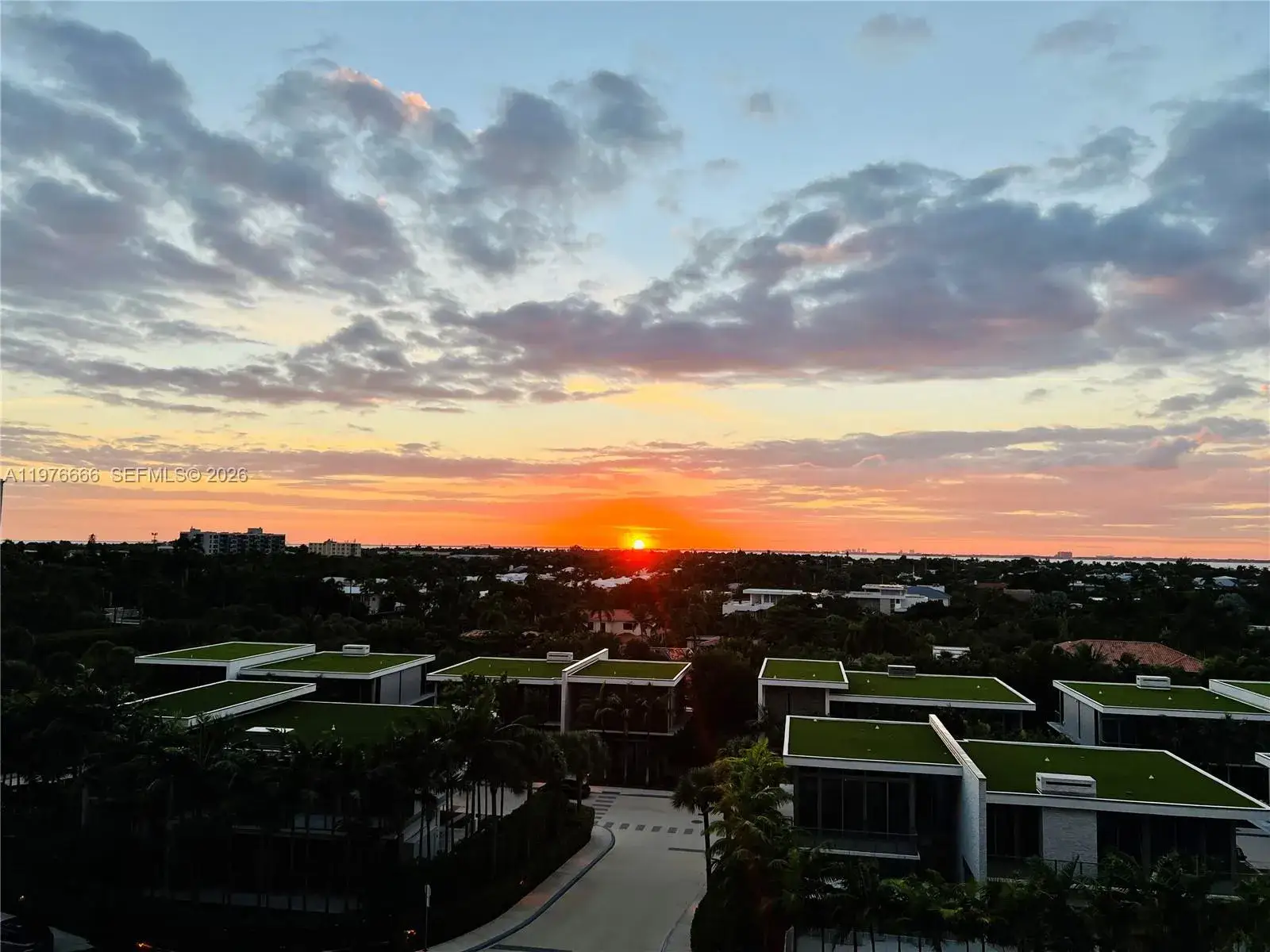 2 bedroom 3 bath Residential Lease for rent at 350 Ocean Dr # 1105N, Key Biscayne FL 33149
