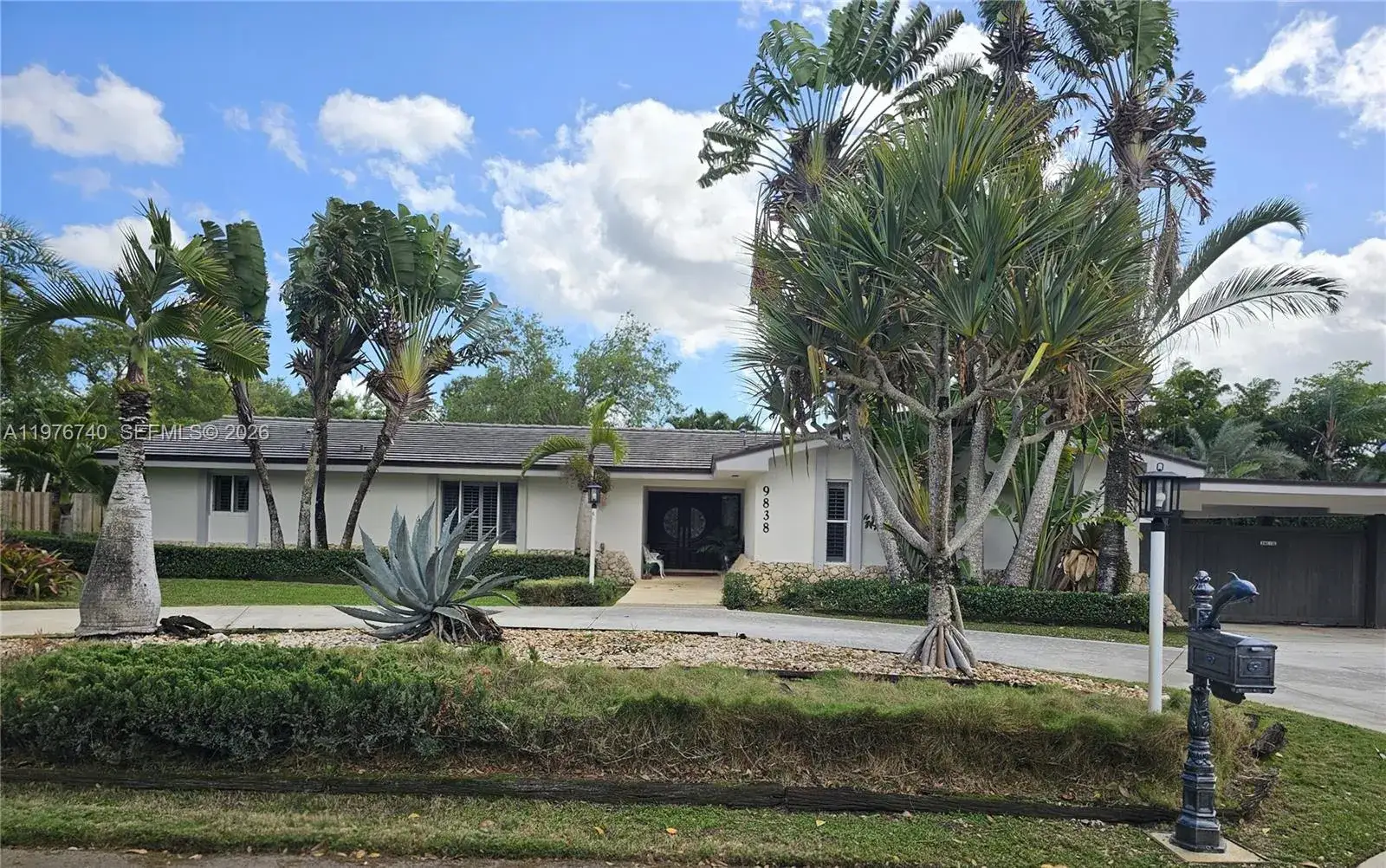 5 bedroom 3 bath Residential for sale at 9838 SW 94th Ter, Miami FL 33176