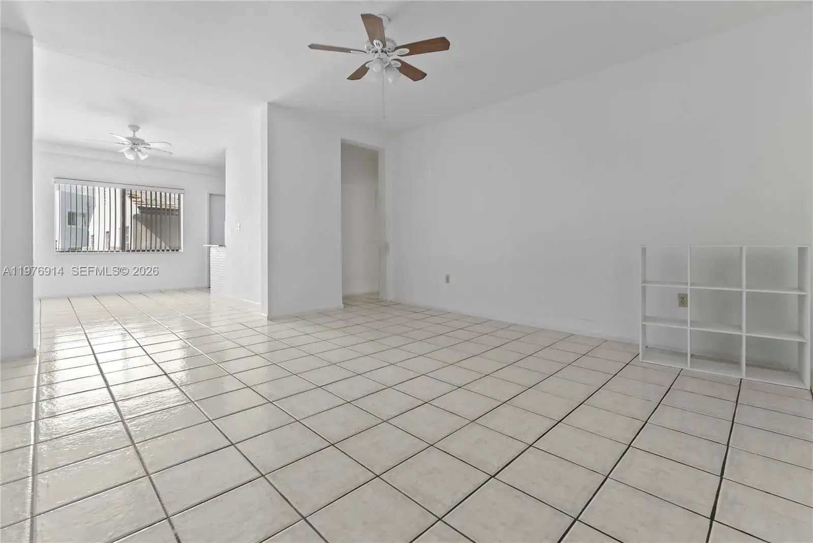 1 bedroom 1 bath Residential Lease for rent at 1165 Marseille Dr # 23, Miami Beach FL 33141