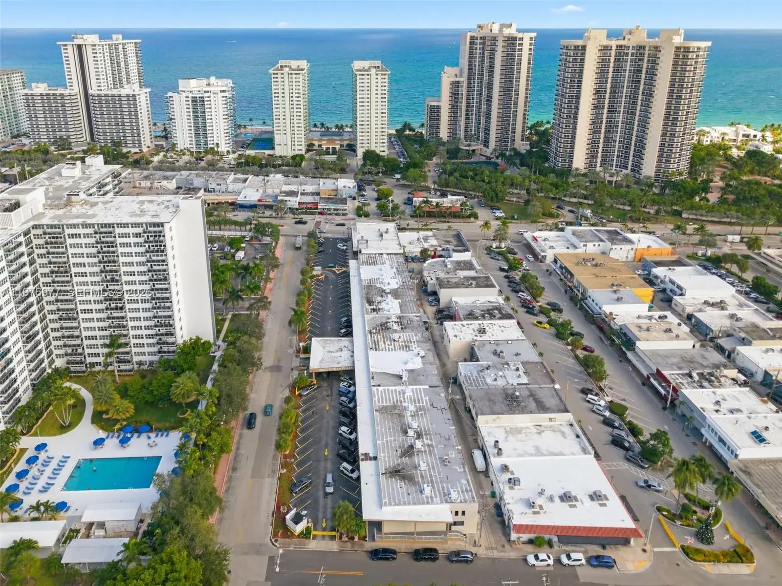 Commercial Sale for sale at 3302 NE 34th St # 3348, Fort Lauderdale FL 33308