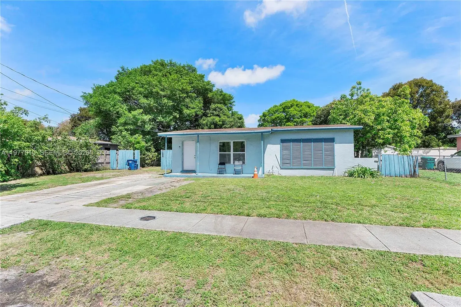 3 bedroom 2 bath Residential for sale at 800 NW 33rd Ave, Lauderhill FL 33311