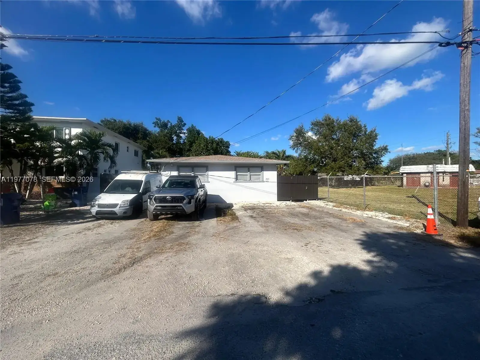 2 bedroom 1 bath Residential Lease for rent at 2929 NW 47th St # 2, Miami FL 33142