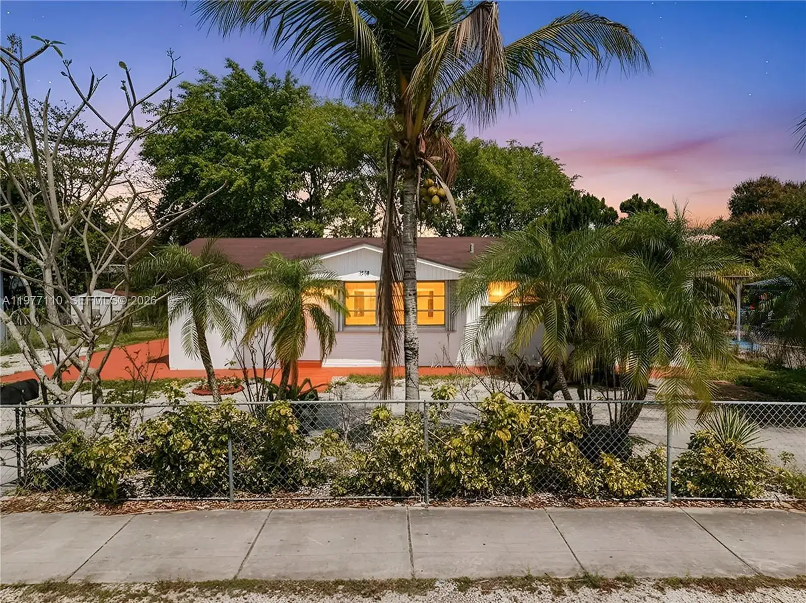 3 bedroom 1 bath Residential for sale at 15611 SW 296th St, Homestead FL 33033