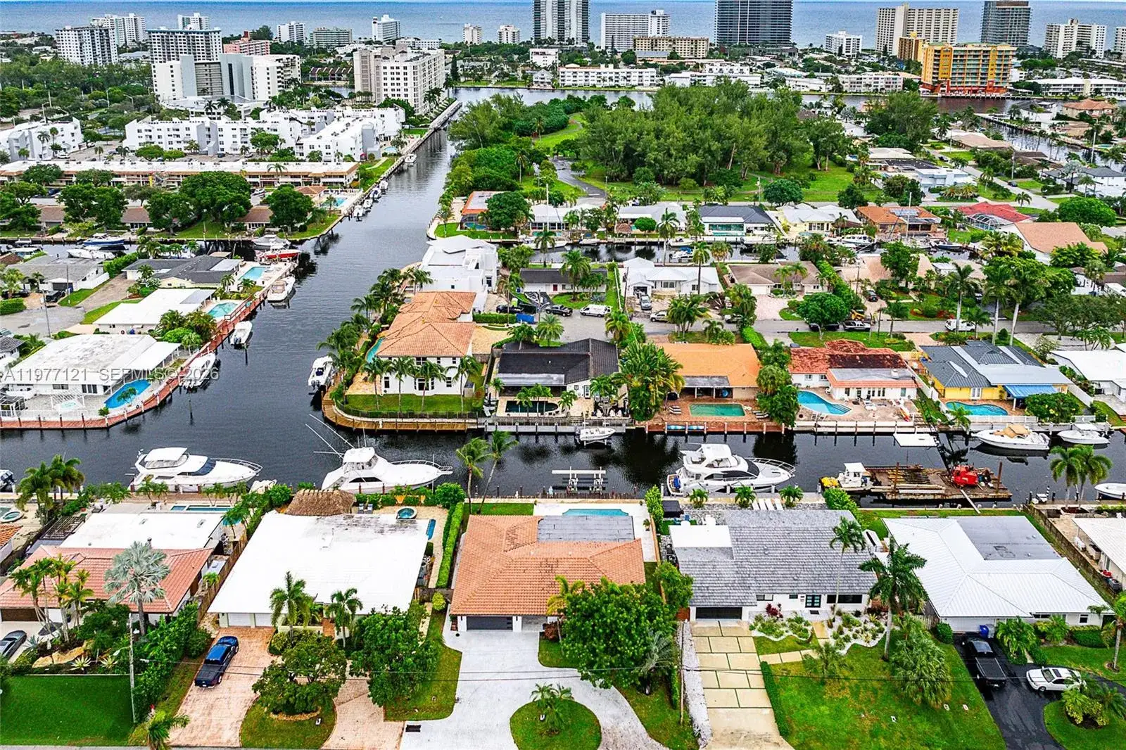 3 bedroom 2 bath Residential for sale at 1250 NE 27th Terrace, Pompano Beach FL 33062