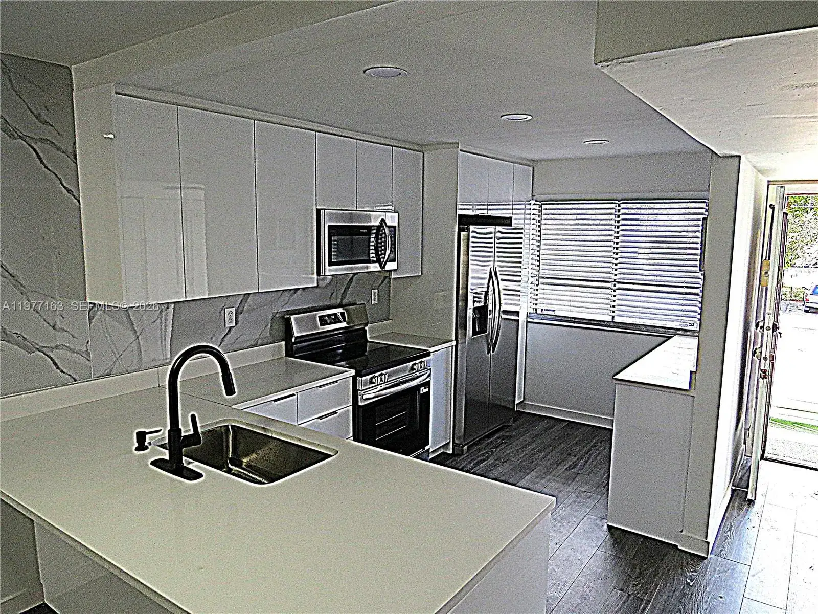2 bedroom 2 bath Residential for sale at 3591 Inverrary Dr # 203, Lauderhill FL 33319
