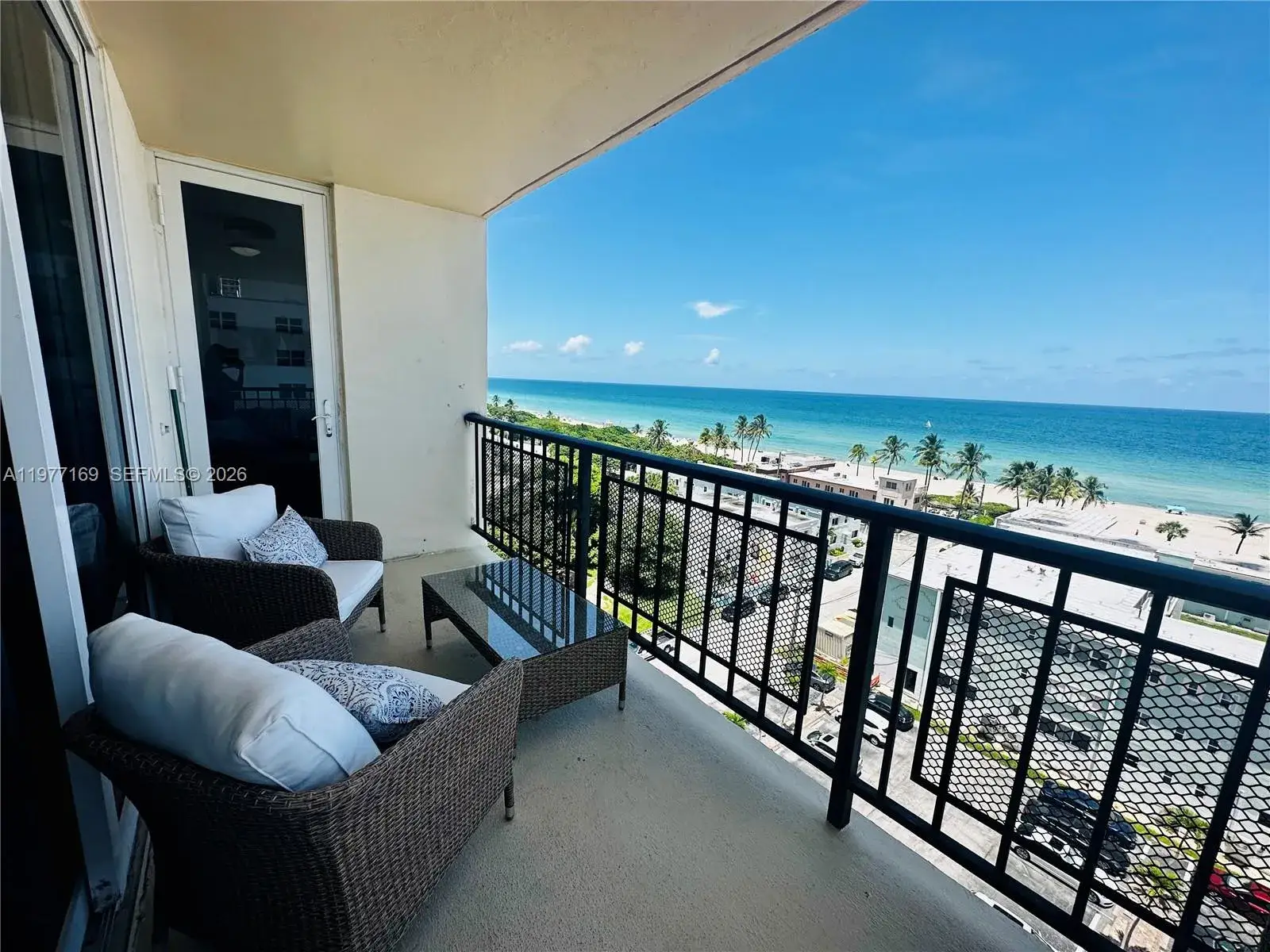 2 bedroom 2 bath Residential Lease for rent at 1501 S Ocean Dr # 1006, Hollywood FL 33019