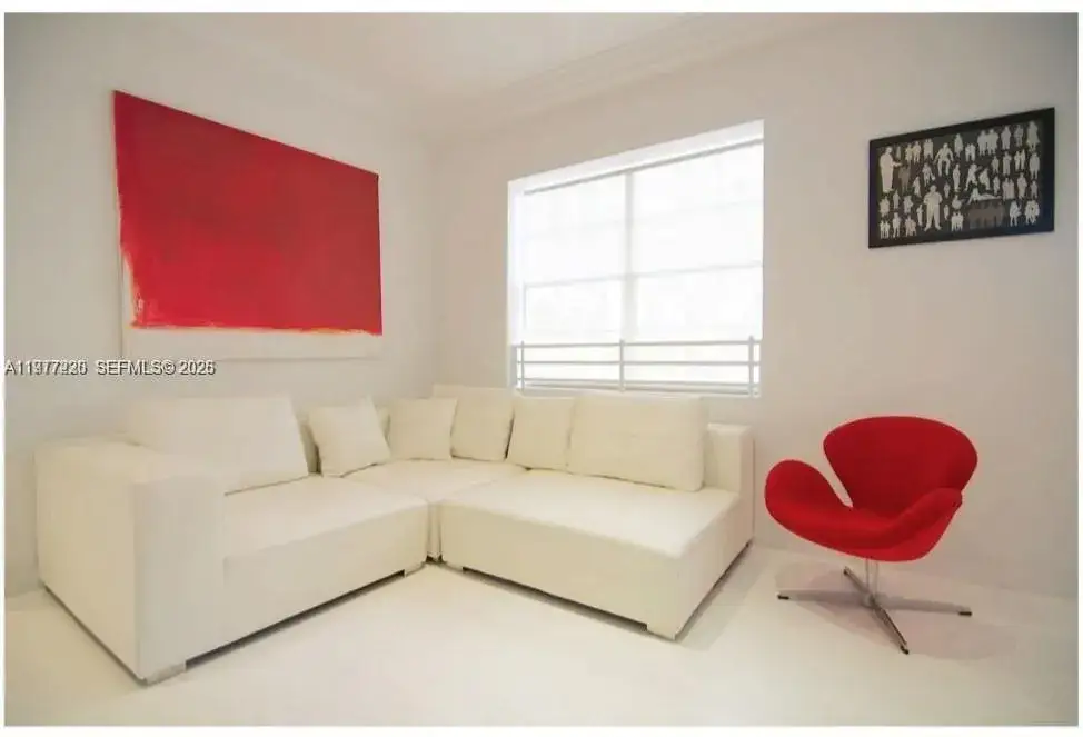 2 bedroom 2 bath Residential for sale at 130 3rd St # 101, Miami Beach FL 33139