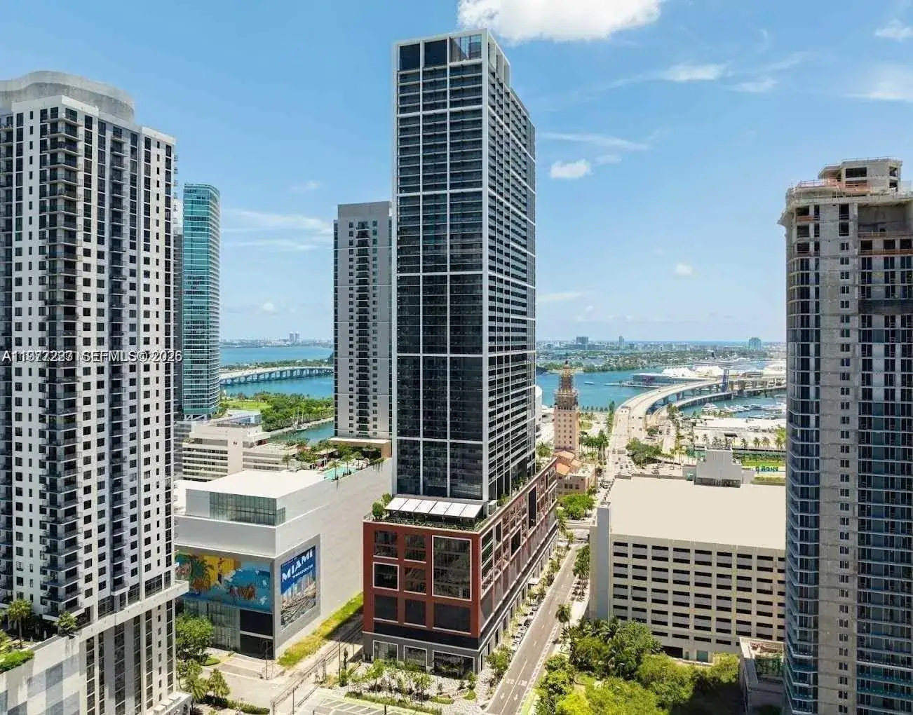 1 bedroom 1 bath Residential Lease for rent at 159 NE 6th St # 4113, Miami FL 33132