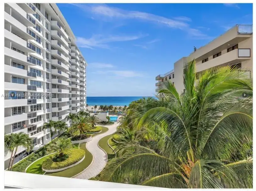 1 bedroom 1 bath Residential for sale at 100 Lincoln Rd, Miami Beach FL 33139