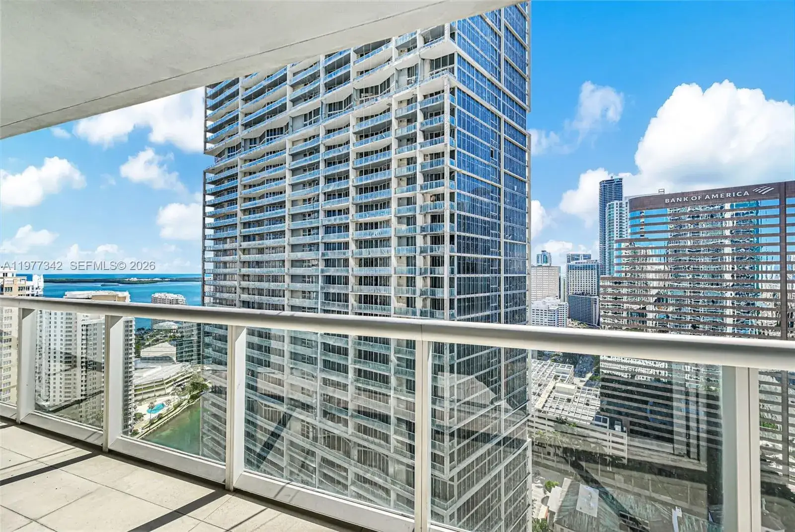 2 bedroom 2 bath Residential Lease for rent at 475 Brickell Ave # 3113, Miami FL 33131