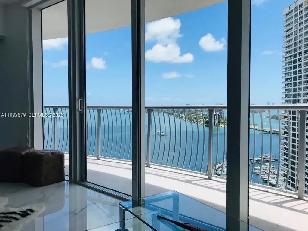 2 bedroom 2 bath Residential Lease for rent at 1750 N Bayshore Dr # 2302, Miami FL 33132