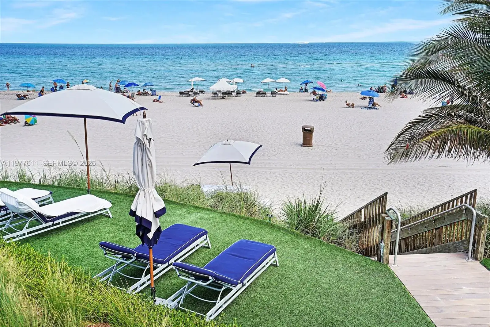 2 bedroom 2 bath Residential for sale at 17475 Collins Ave # 904, Miami Beach FL 33160