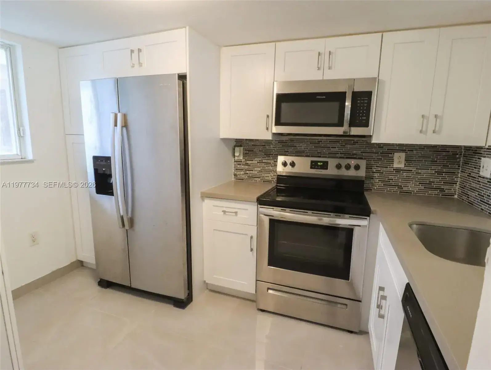 3 bedroom 2 bath Residential Lease for rent at 14010 NE 3rd Ct # 1, Miami FL 33161