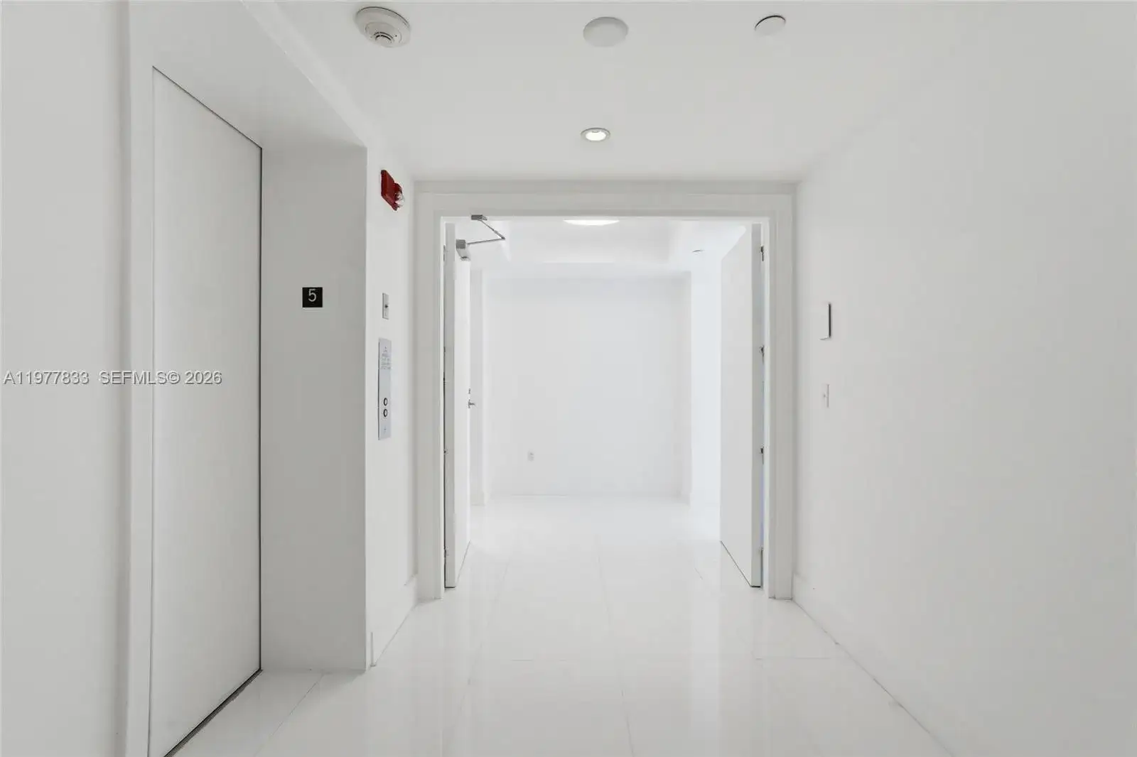 3 bedroom 3 bath Residential for sale at 2627 S Bayshore Dr # 501, Miami FL 33133