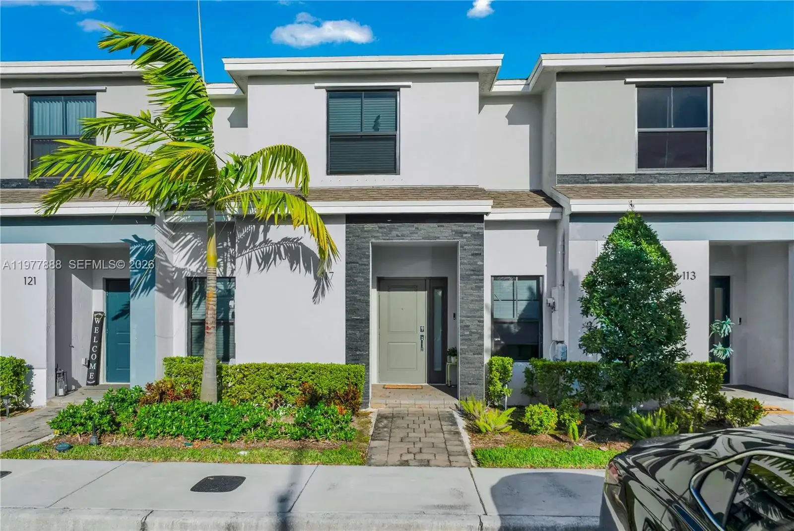 3 bedroom 3 bath Residential for sale at 117 NE 3rd Ct, Florida City FL 33034