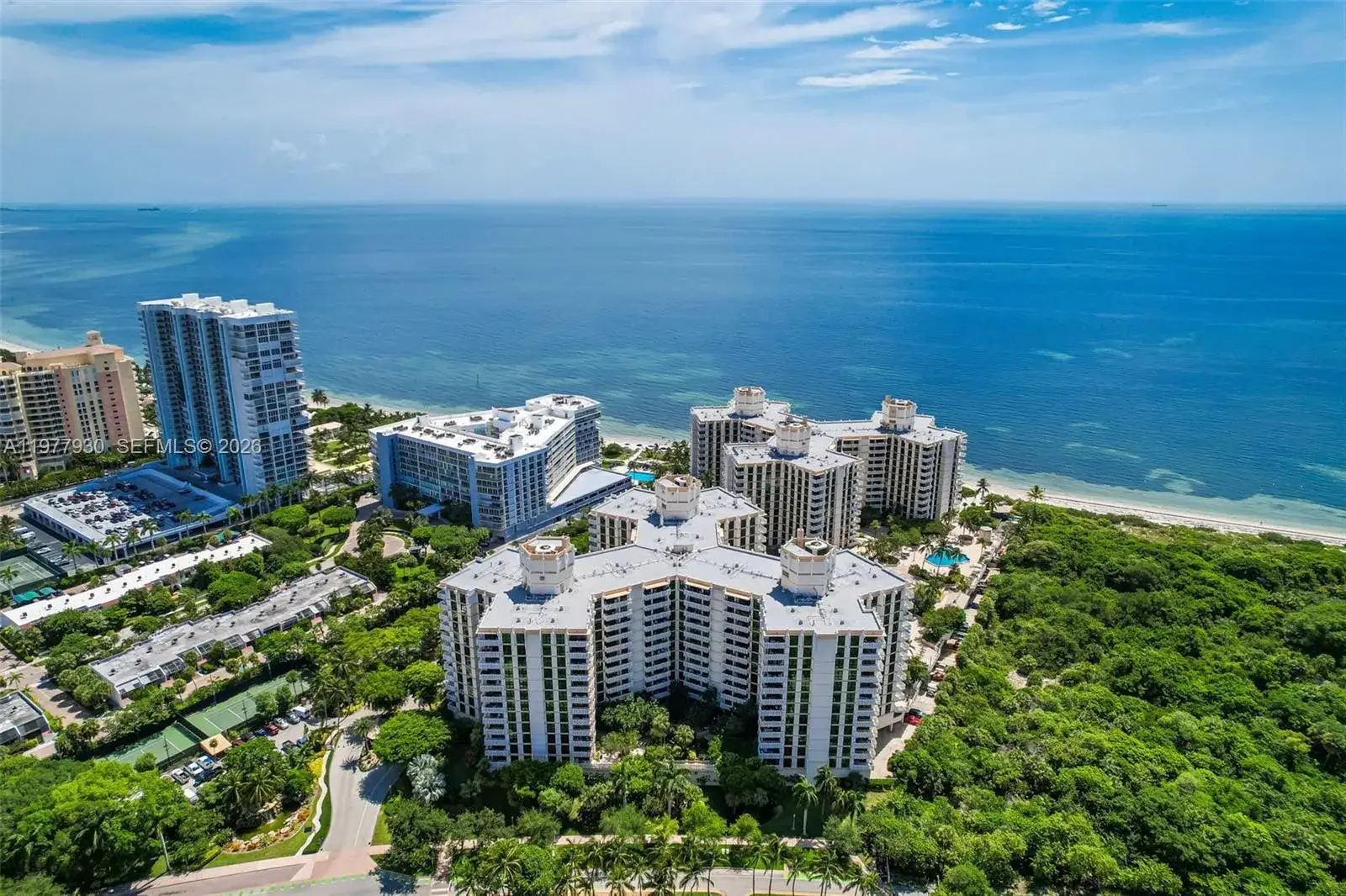 2 bedroom 2 bath Residential for sale at 1121 Crandon Blvd # E1203, Key Biscayne FL 33149