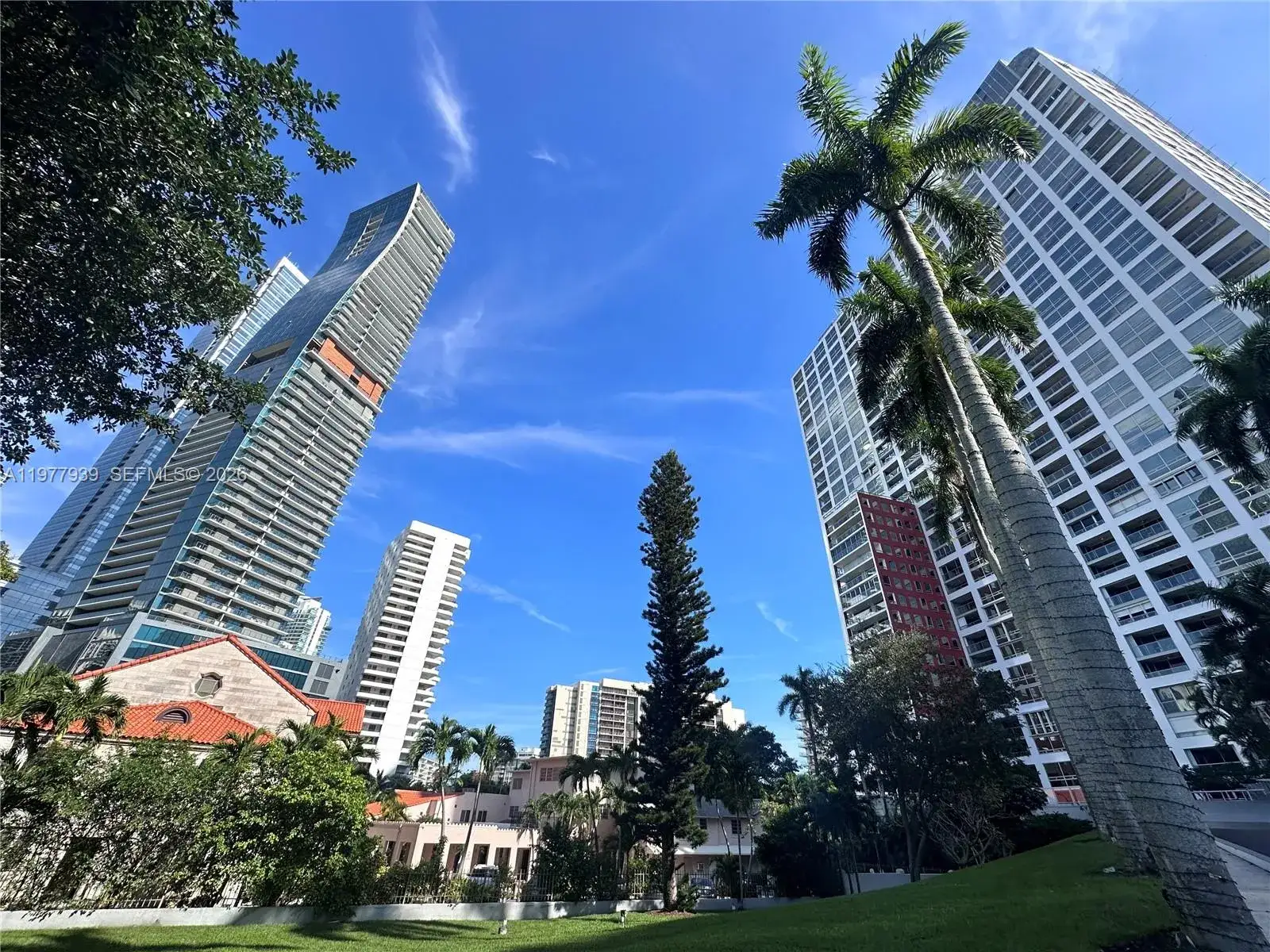 2 bedroom 2 bath Residential Lease for rent at 1541 Brickell Ave # B403, Miami FL 33129