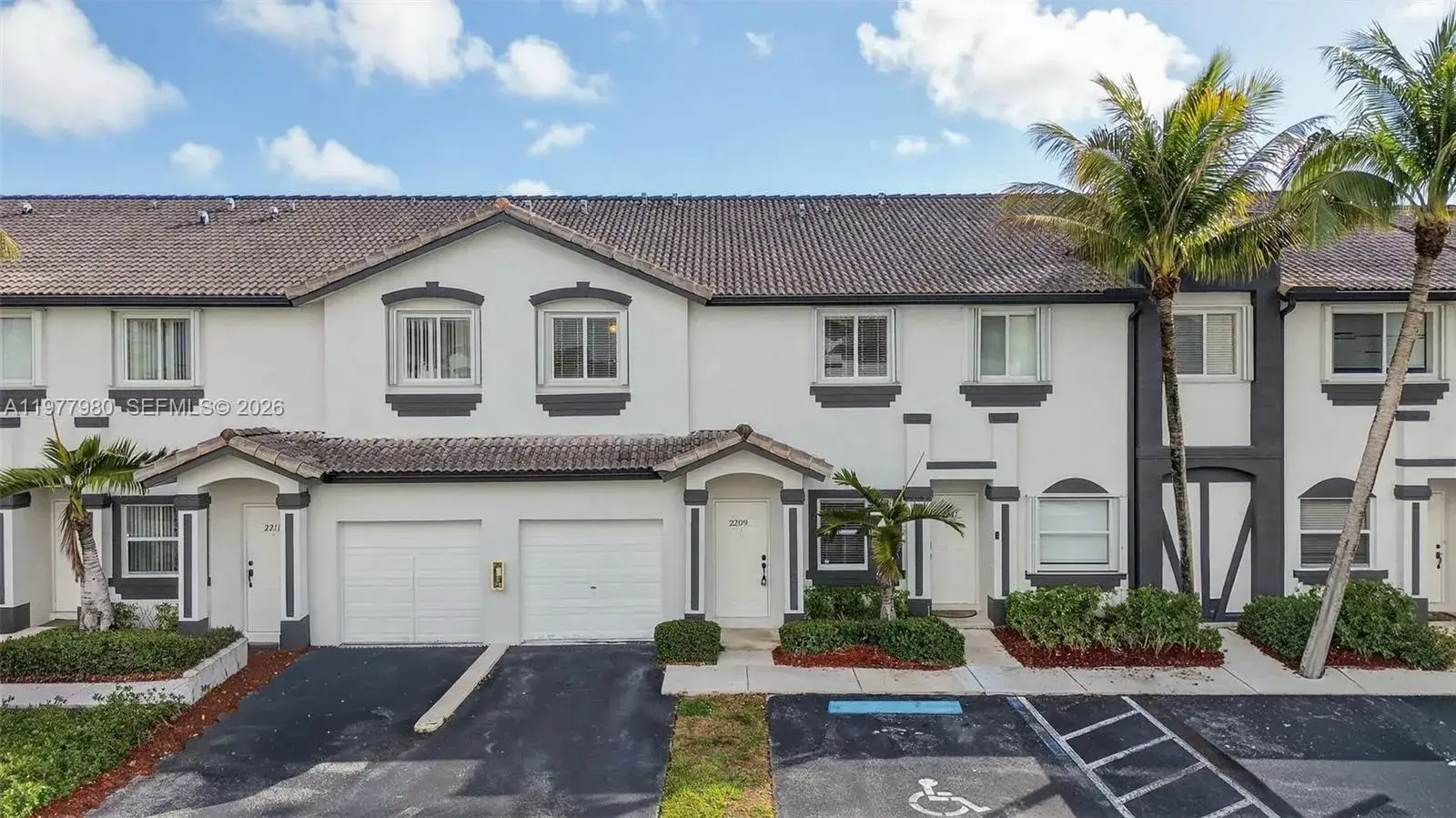 4 bedroom 2 bath Residential for sale at 2209 SE 24th Pl # 2209, Homestead FL 33035