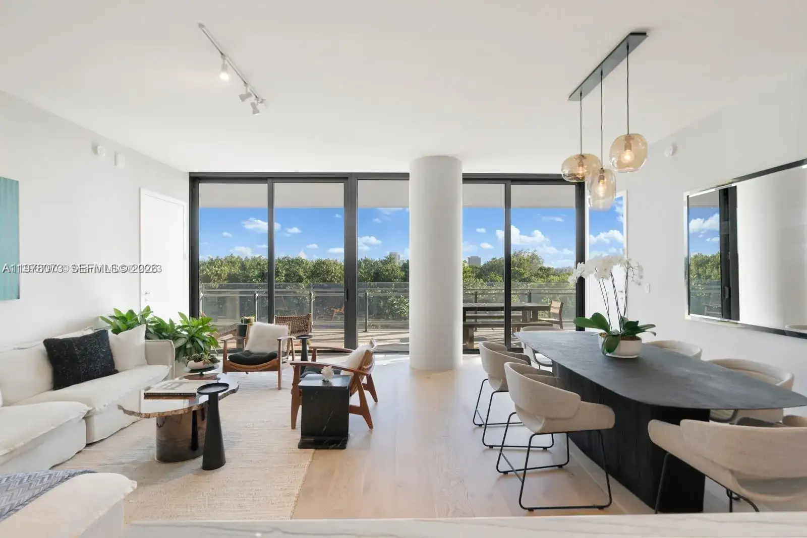 2 bedroom 2 bath Residential for sale at 8701 Collins Ave # 404, Miami Beach FL 33154
