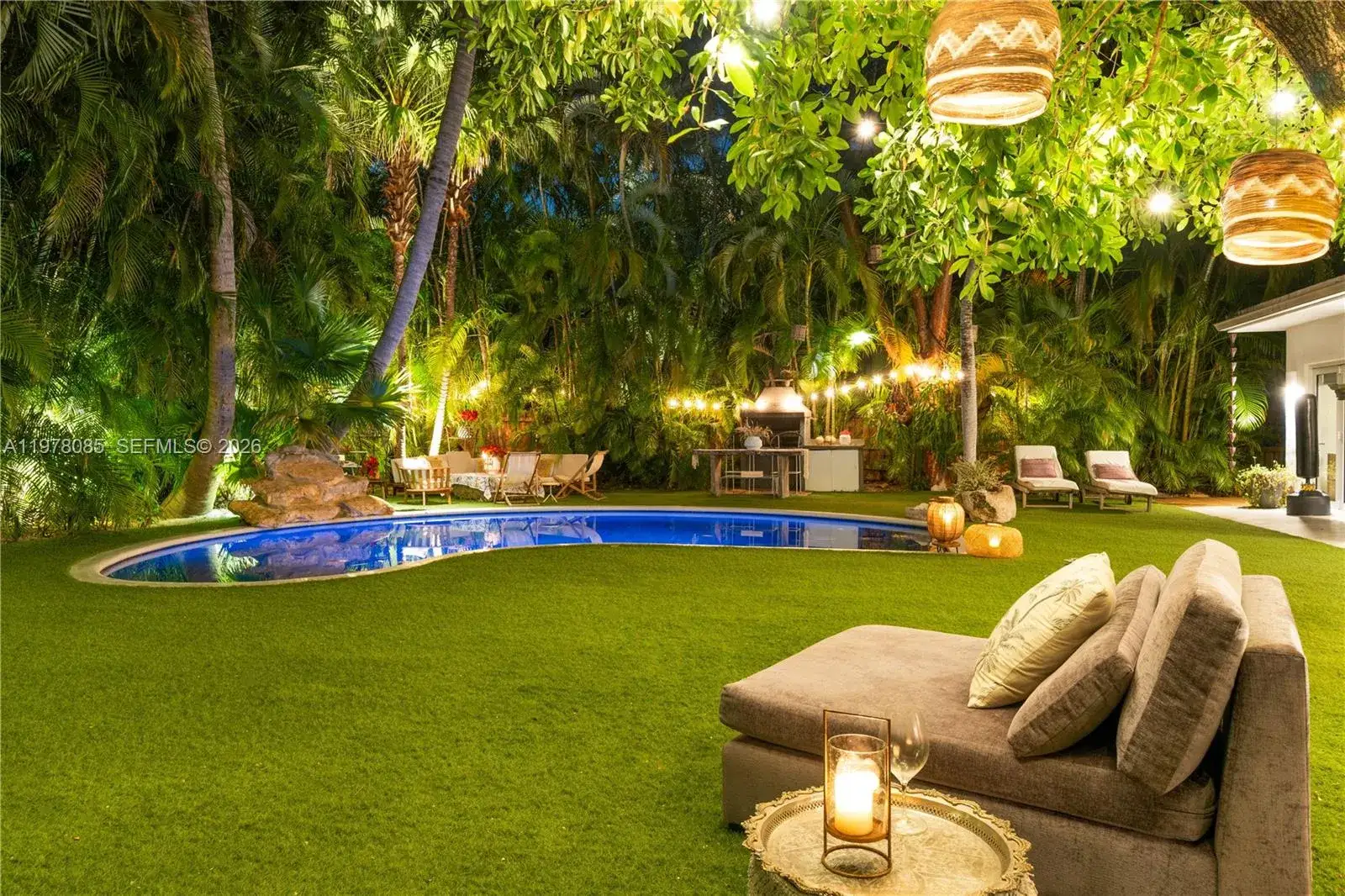 5 bedroom 5 bath Residential for sale at 330 Gulf Rd, Key Biscayne FL 33149