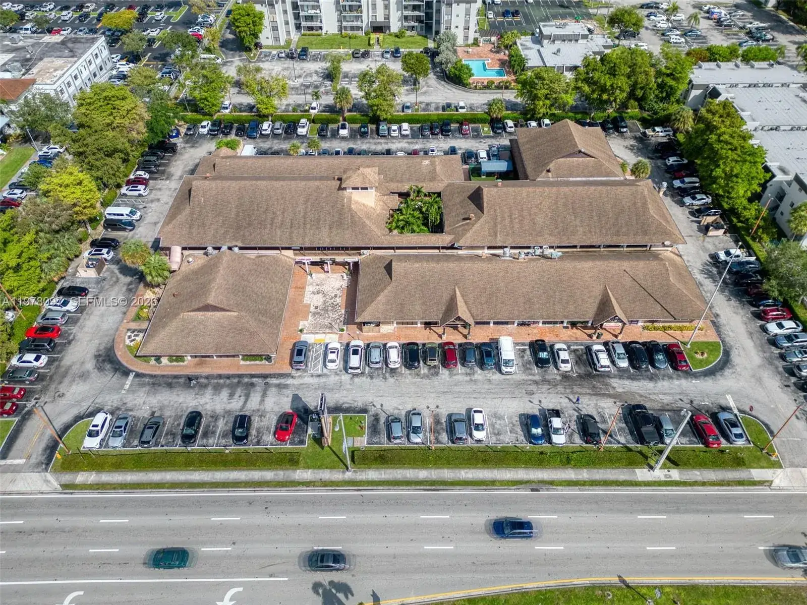 Commercial Sale for sale at 10471 SW 88th St, Miami FL 33176