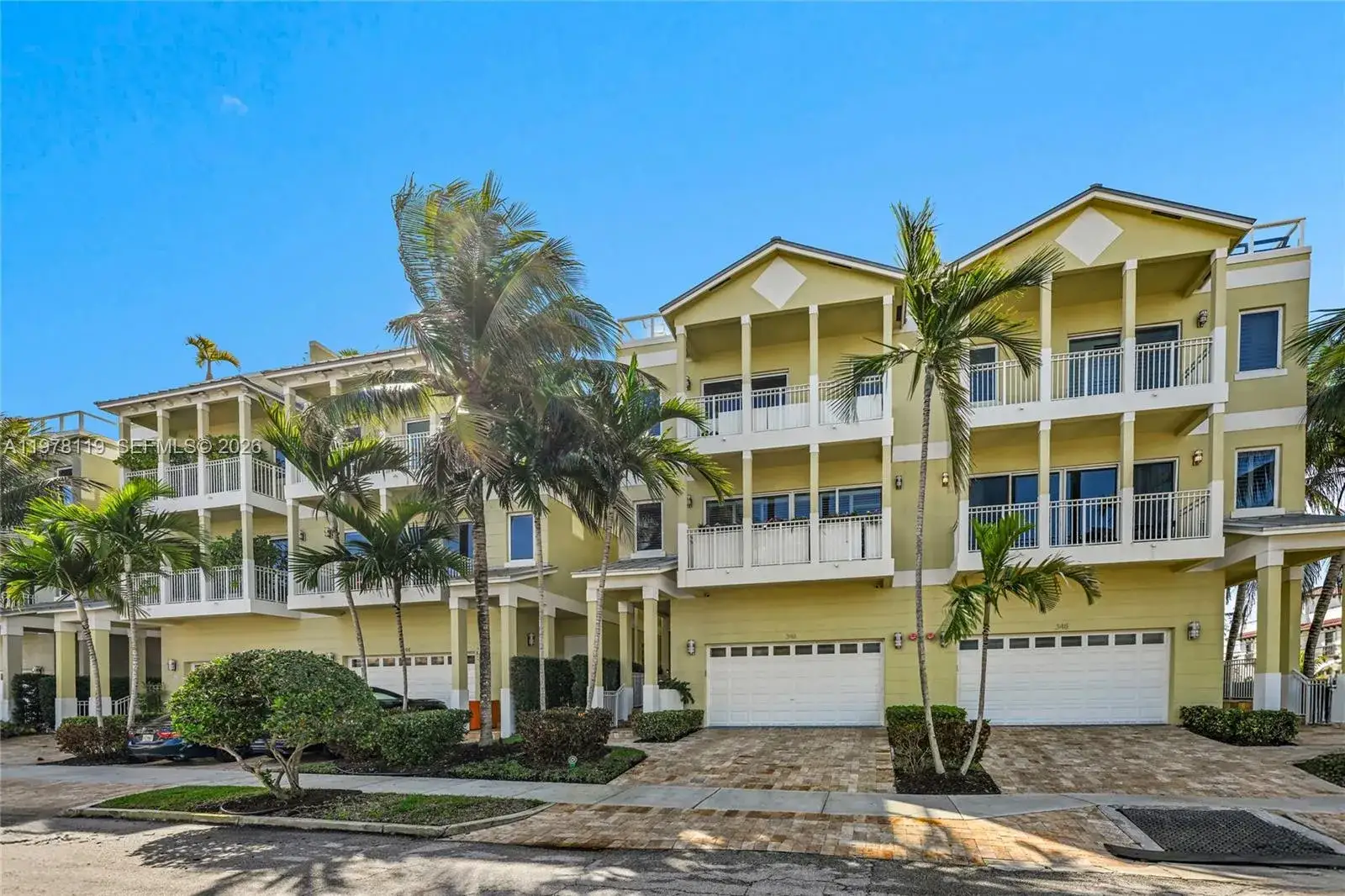 4 bedroom 4 bath Residential for sale at 346 Elm St # 10, Hollywood FL 33019