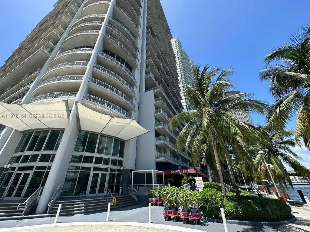 1 bath Residential for sale at 690 SW 1st Ct # 1128, Miami FL 33130